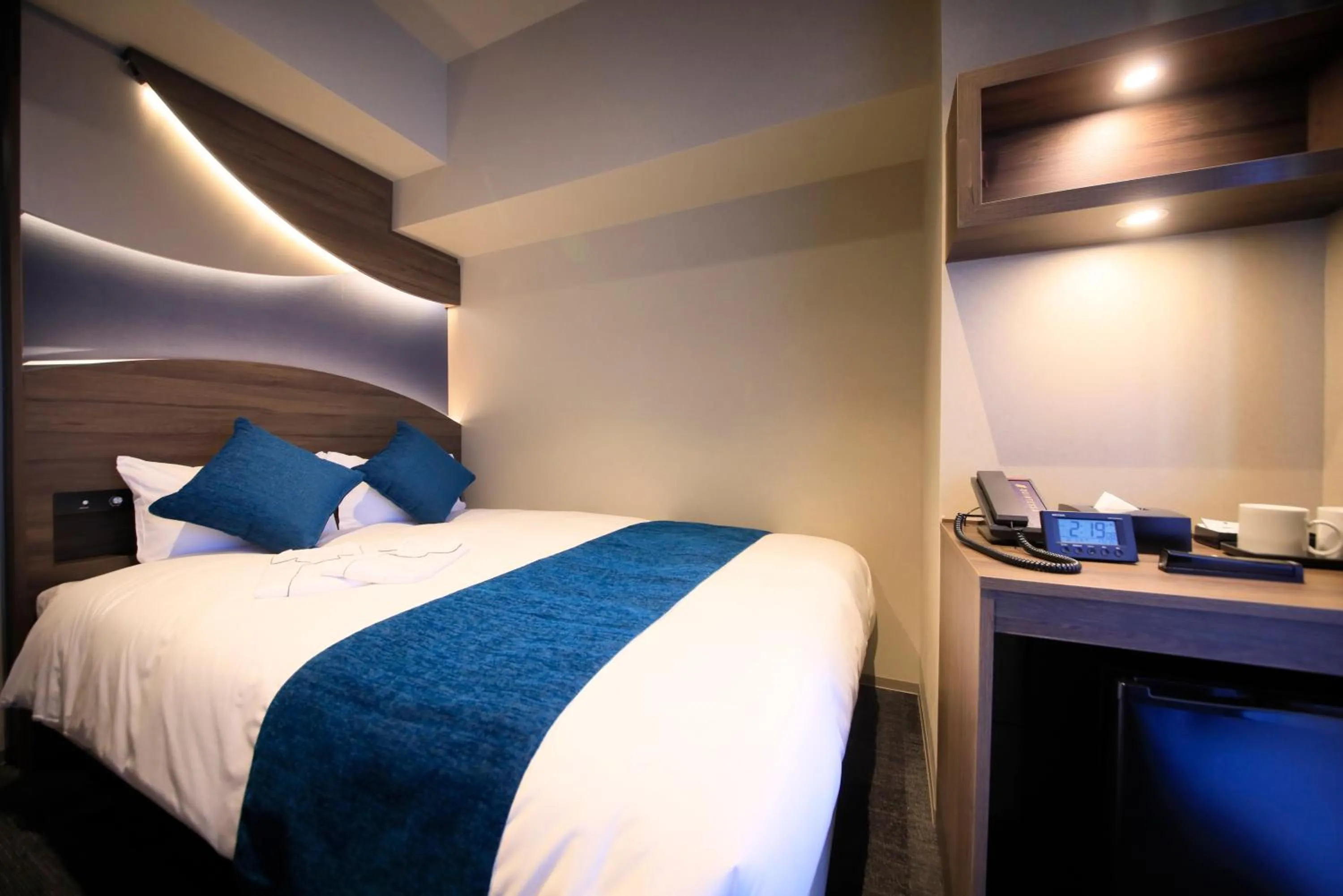 Bed in Quintessa Hotel Tokyo Ginza