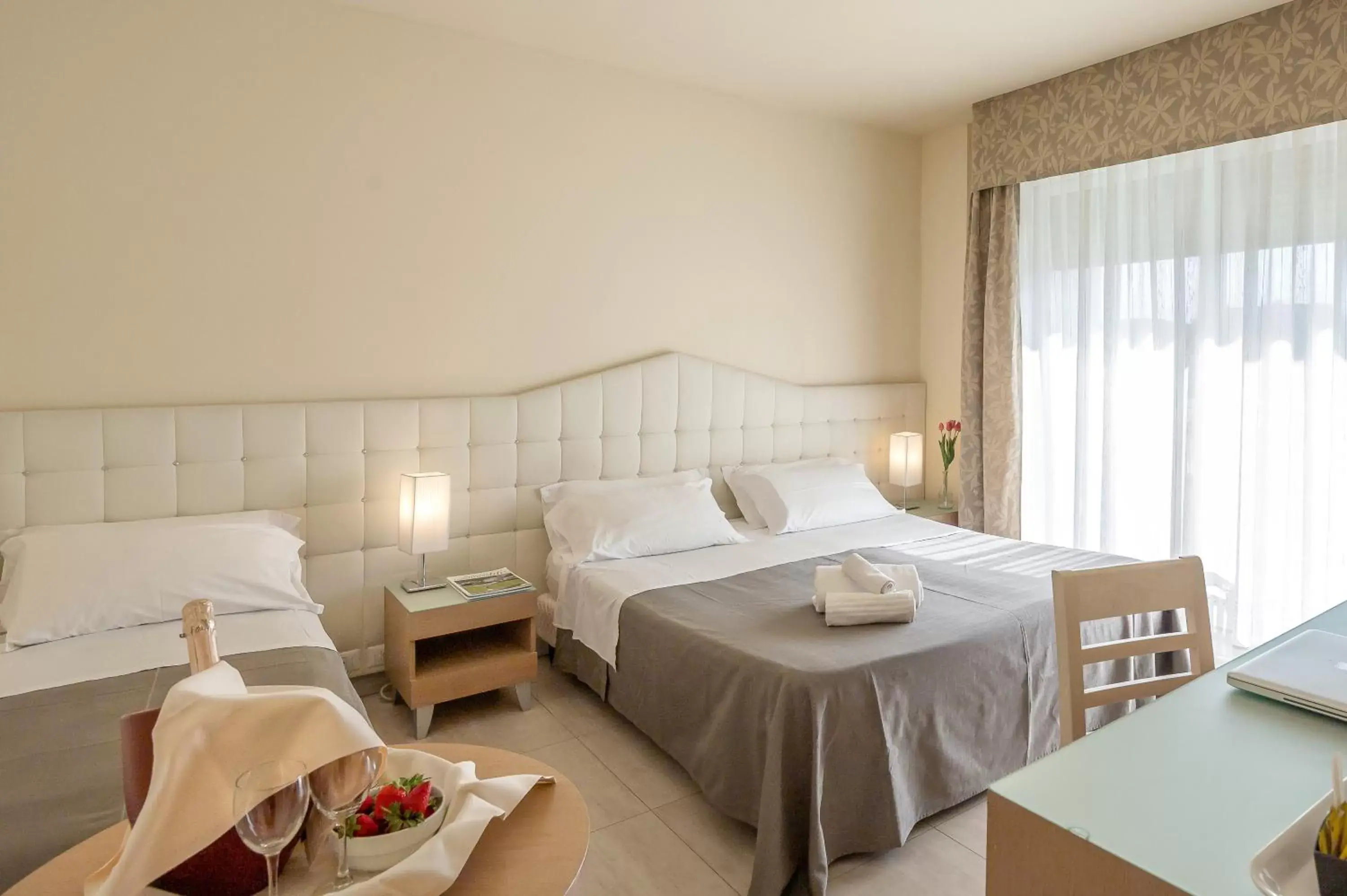Property building, Bed in Hotel Adria