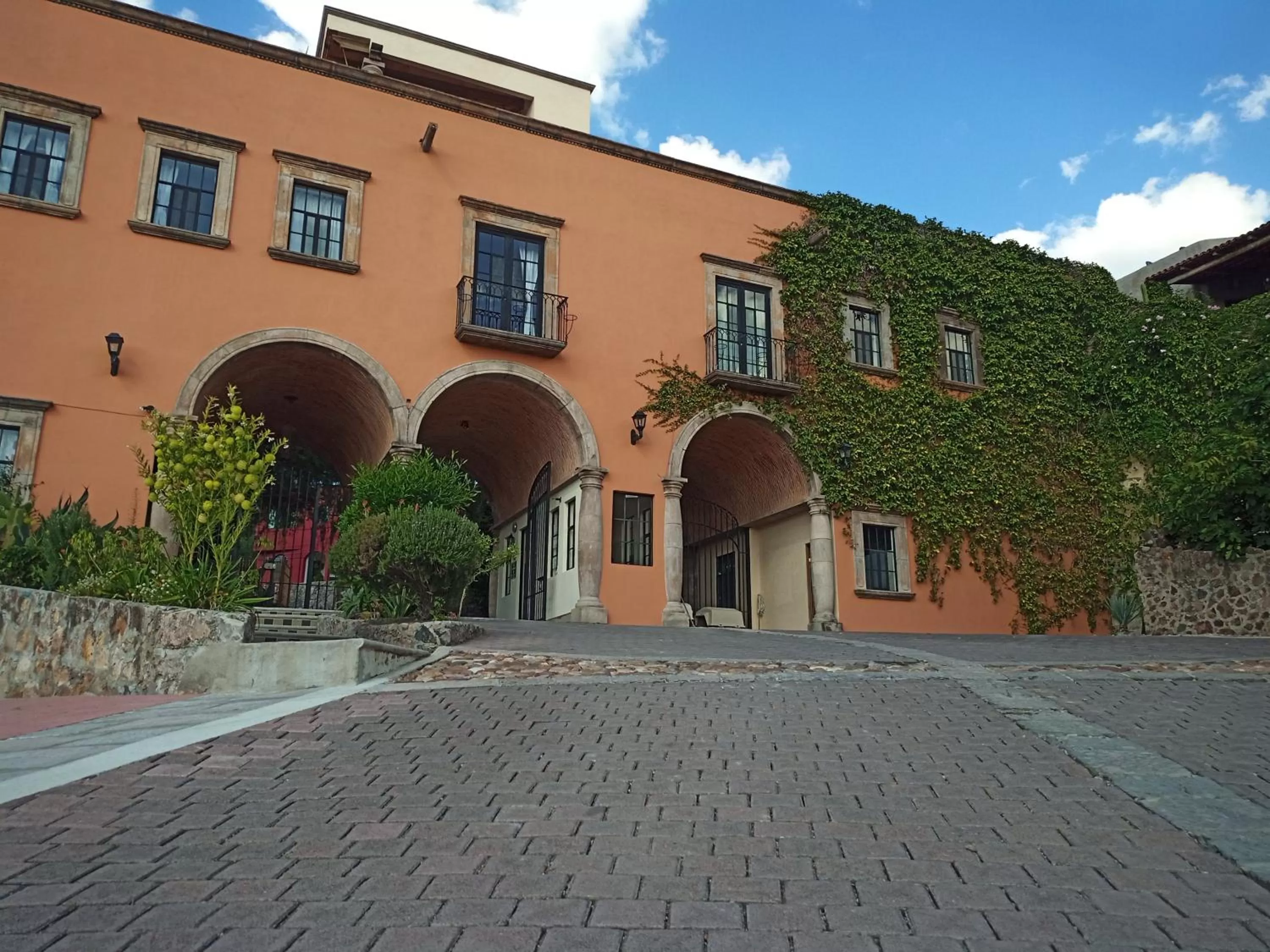 Property building in Casa Goyri San Miguel de Allende