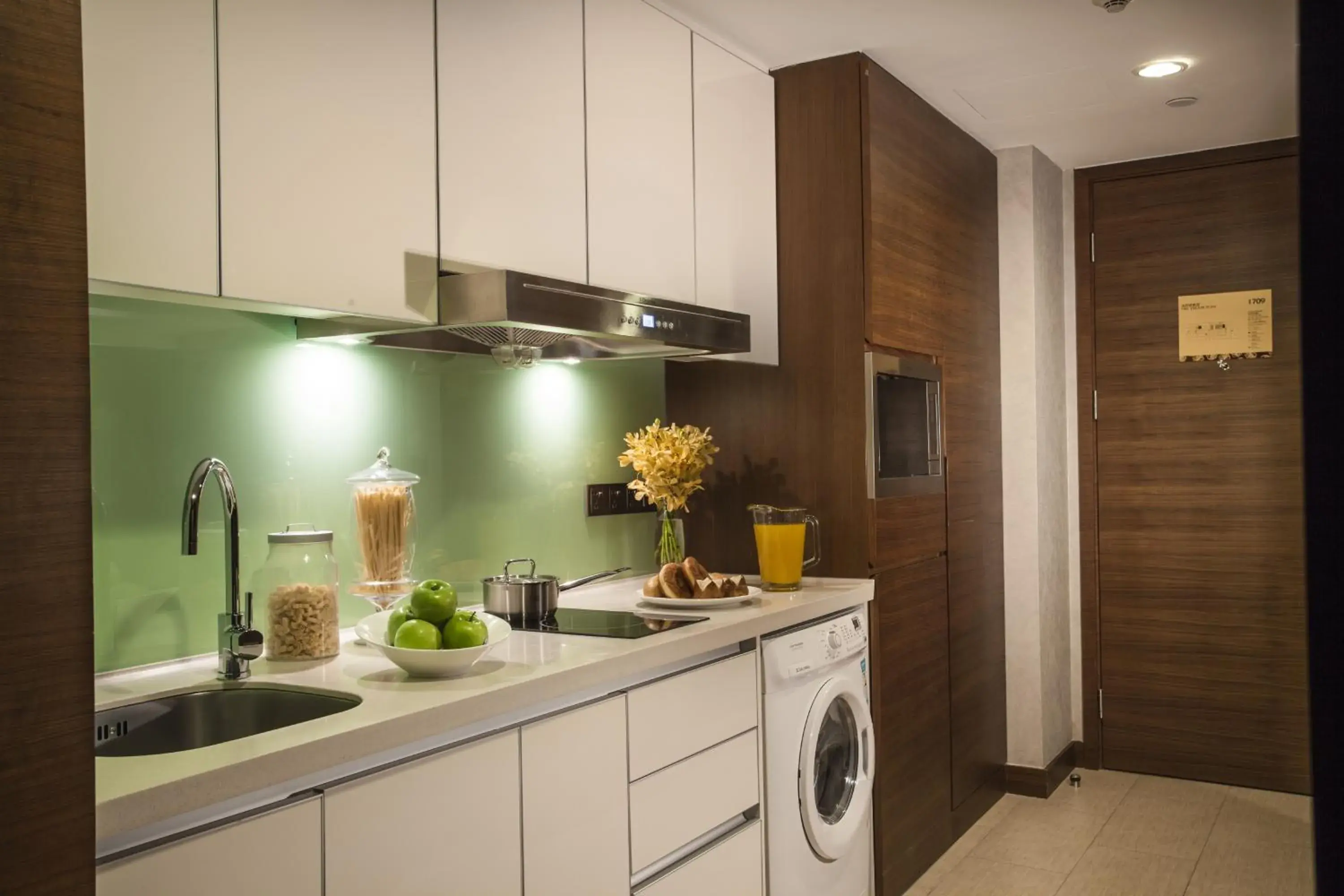 Kitchen or kitchenette, Kitchen/Kitchenette in Ascott Raffles City Chengdu Serviced Apartments