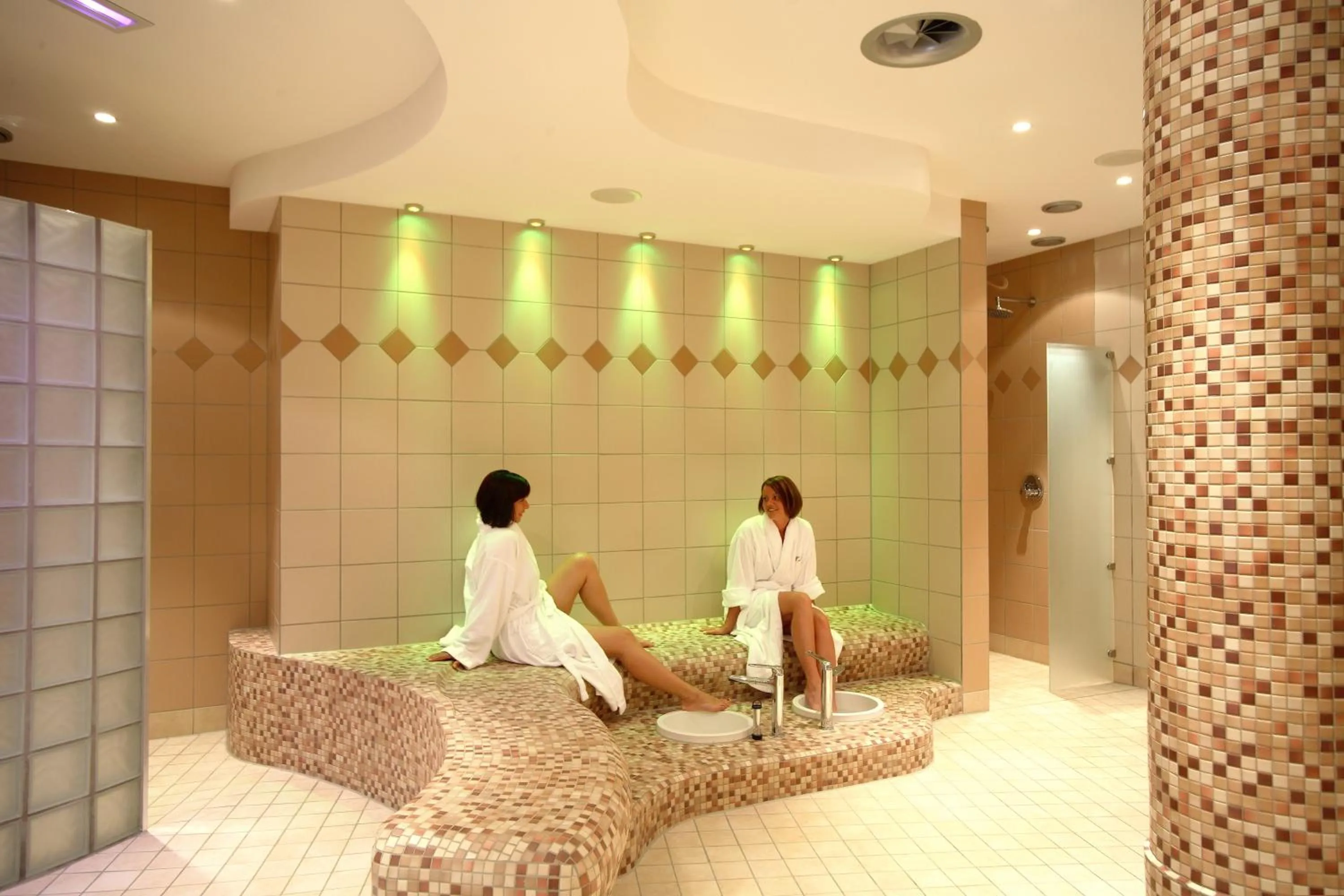 Spa and wellness centre/facilities in Hotel Herzog Heinrich