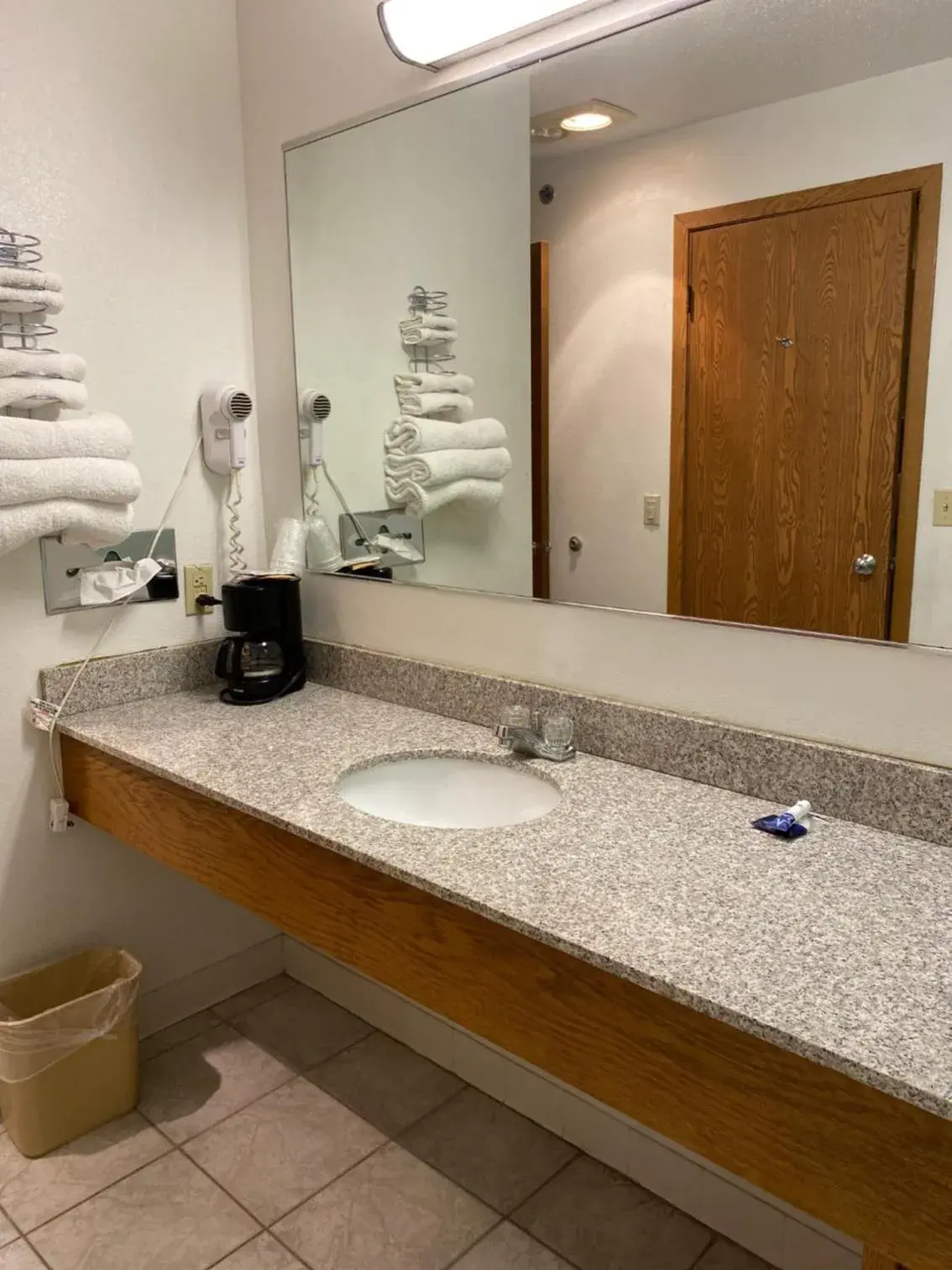 Bathroom in Americas Best Value Inn Champaign