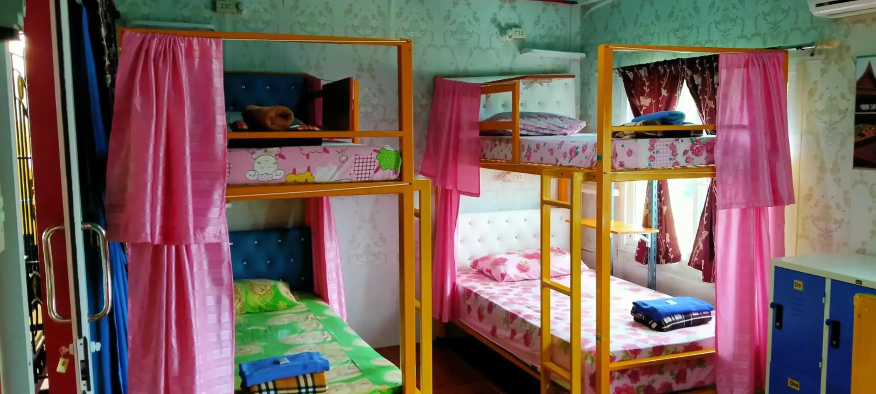 Bunk Bed in Rueang Sri Siri Guesthouse