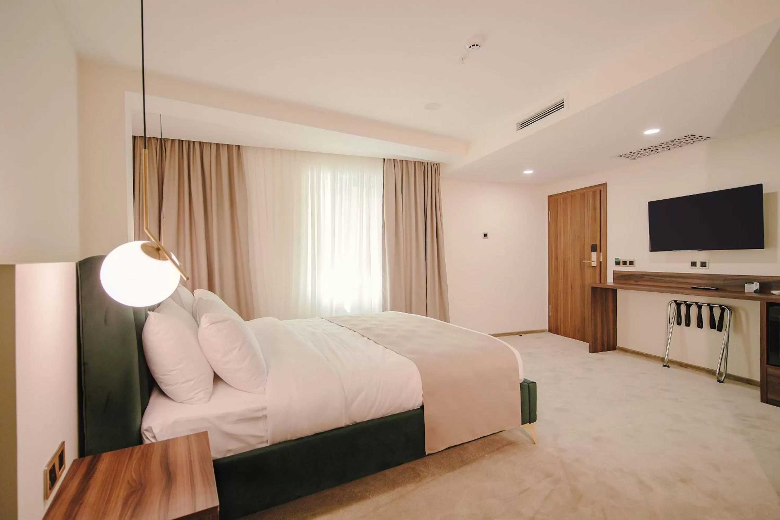 Photo of the whole room, Bed in Orden Hotel