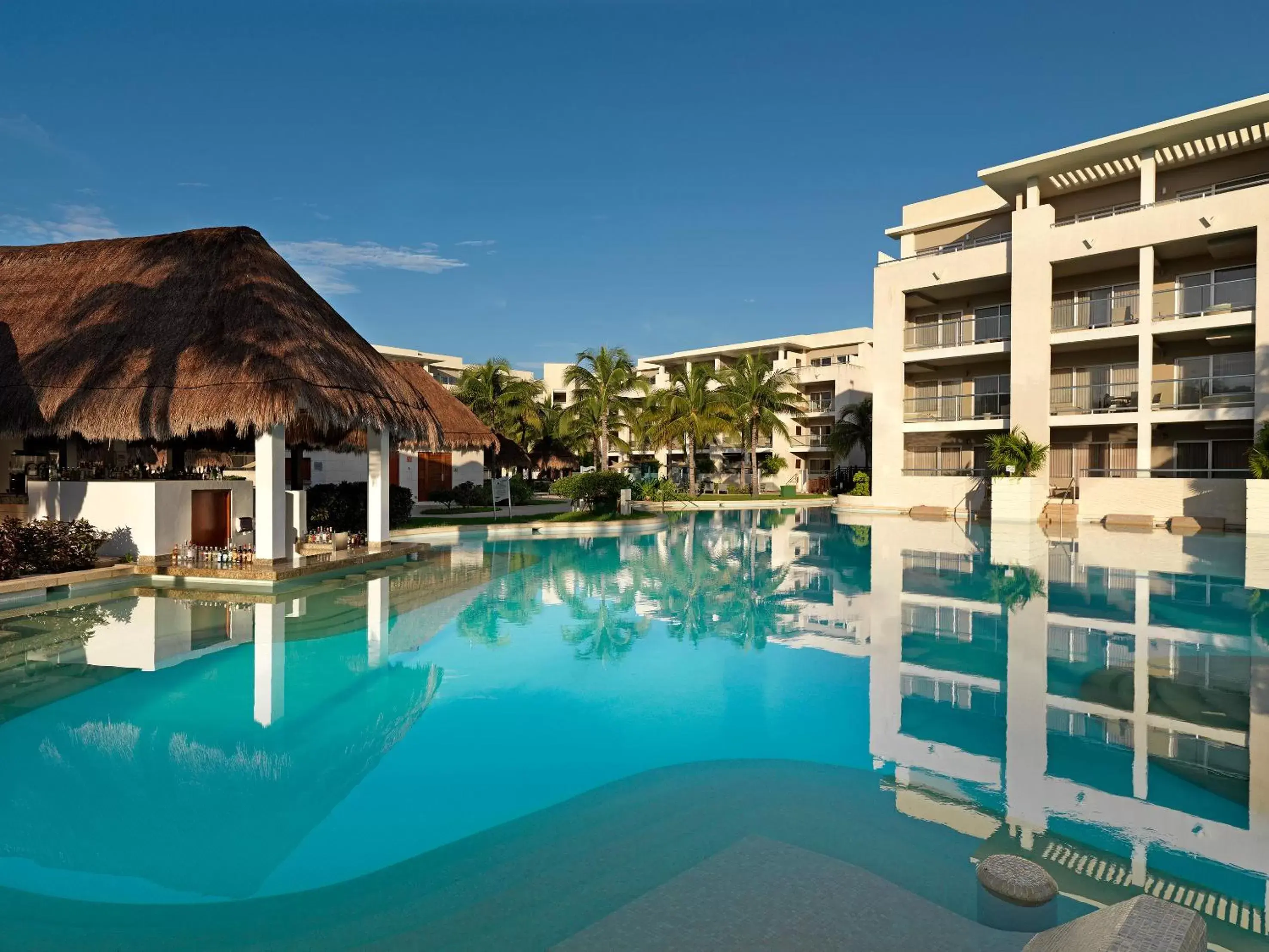 Swimming Pool in Paradisus La Perla - Adults Only All Inclusive