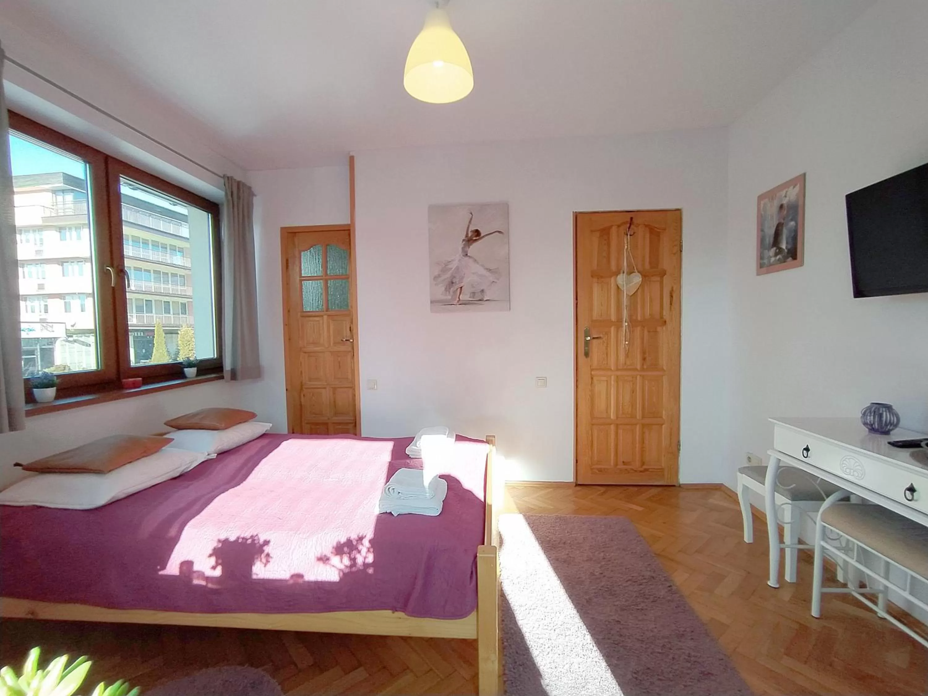 Bed in Willa Mozaika