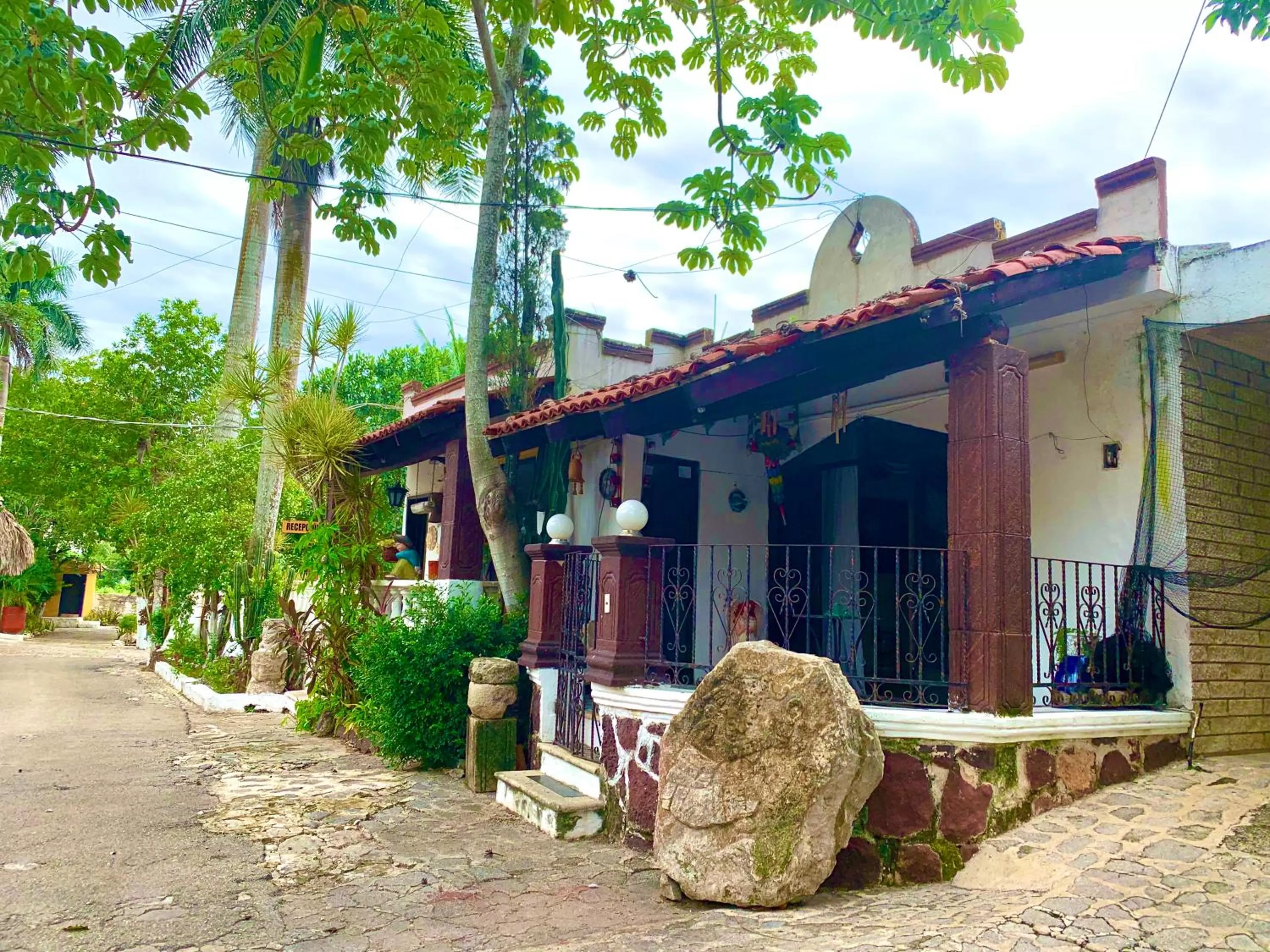 Property Building in Hotel Green River