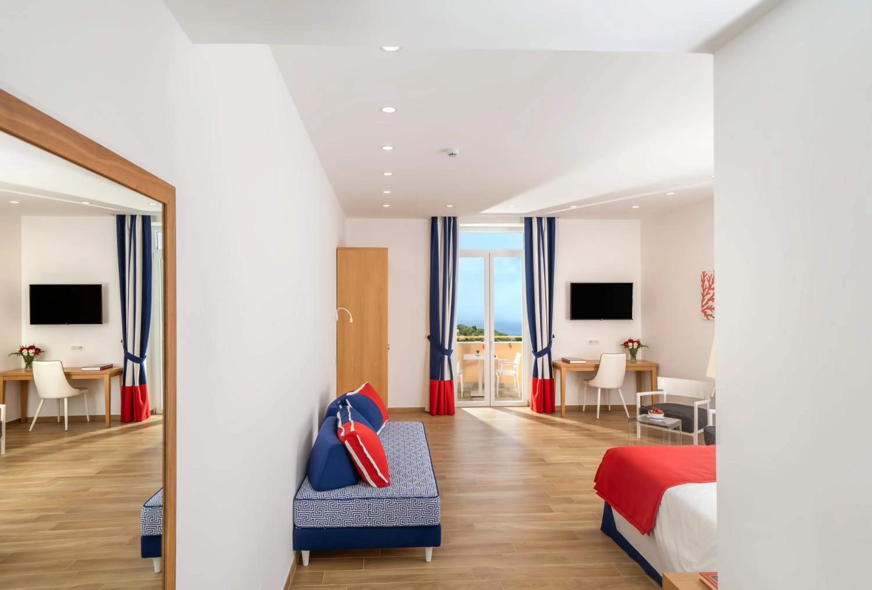 Photo of the whole room, Bed in Hotel Miramare