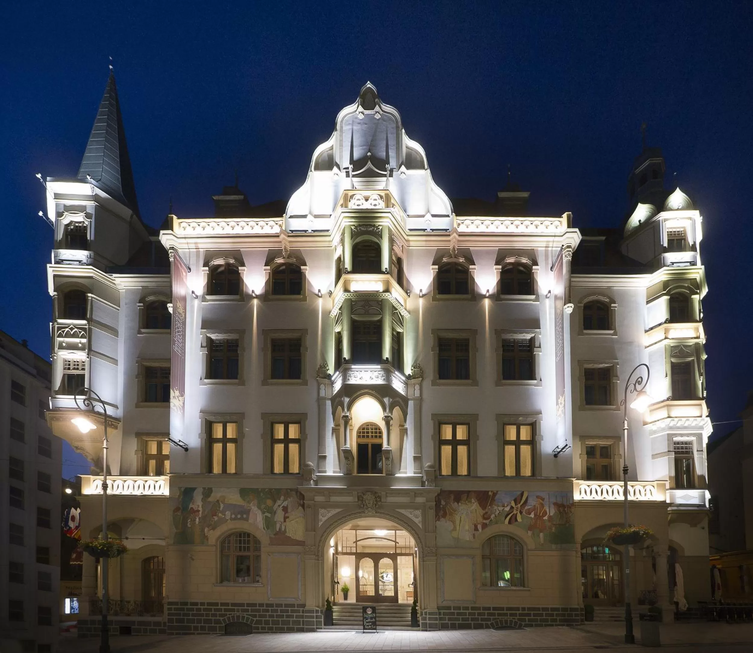 Facade/entrance in Grandhotel Ambassador Národní Dům