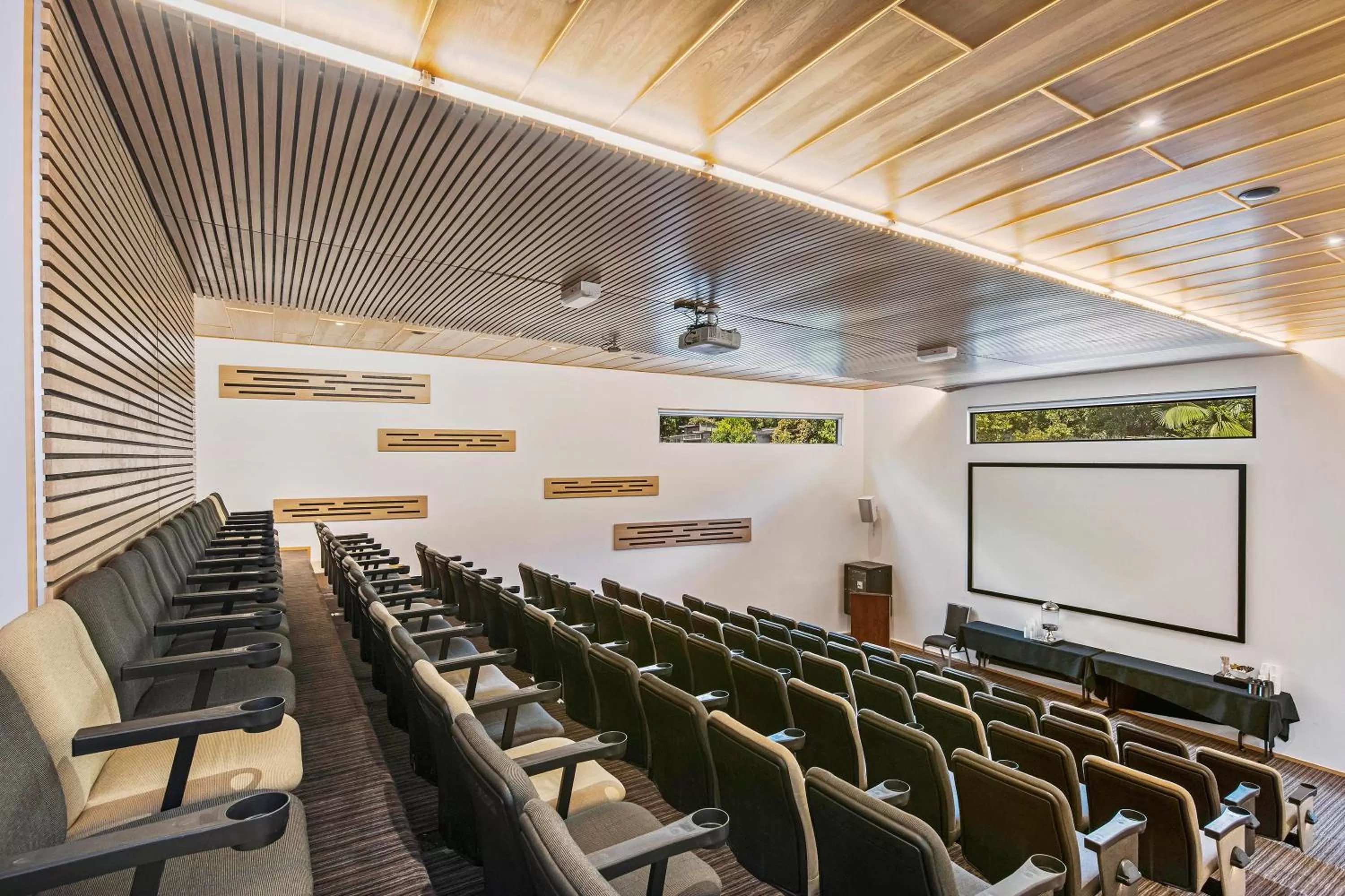 Meeting/conference room in Peppers Noosa Resort and Villas