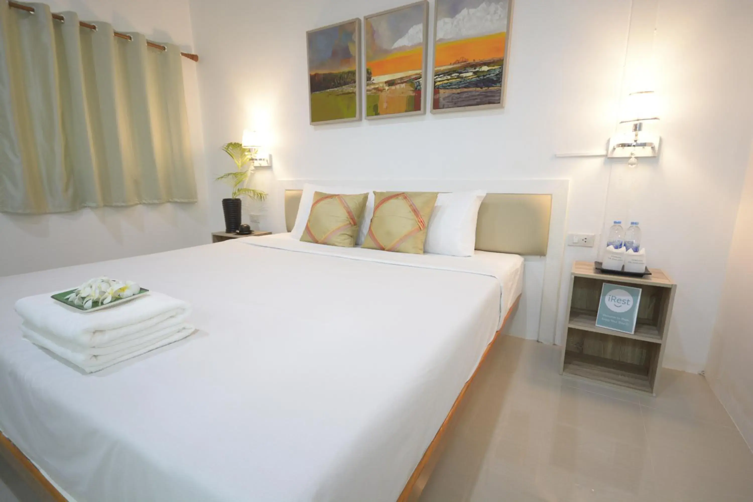 Bedroom in iRest Ao Nang Sea Front (SHA Plus)