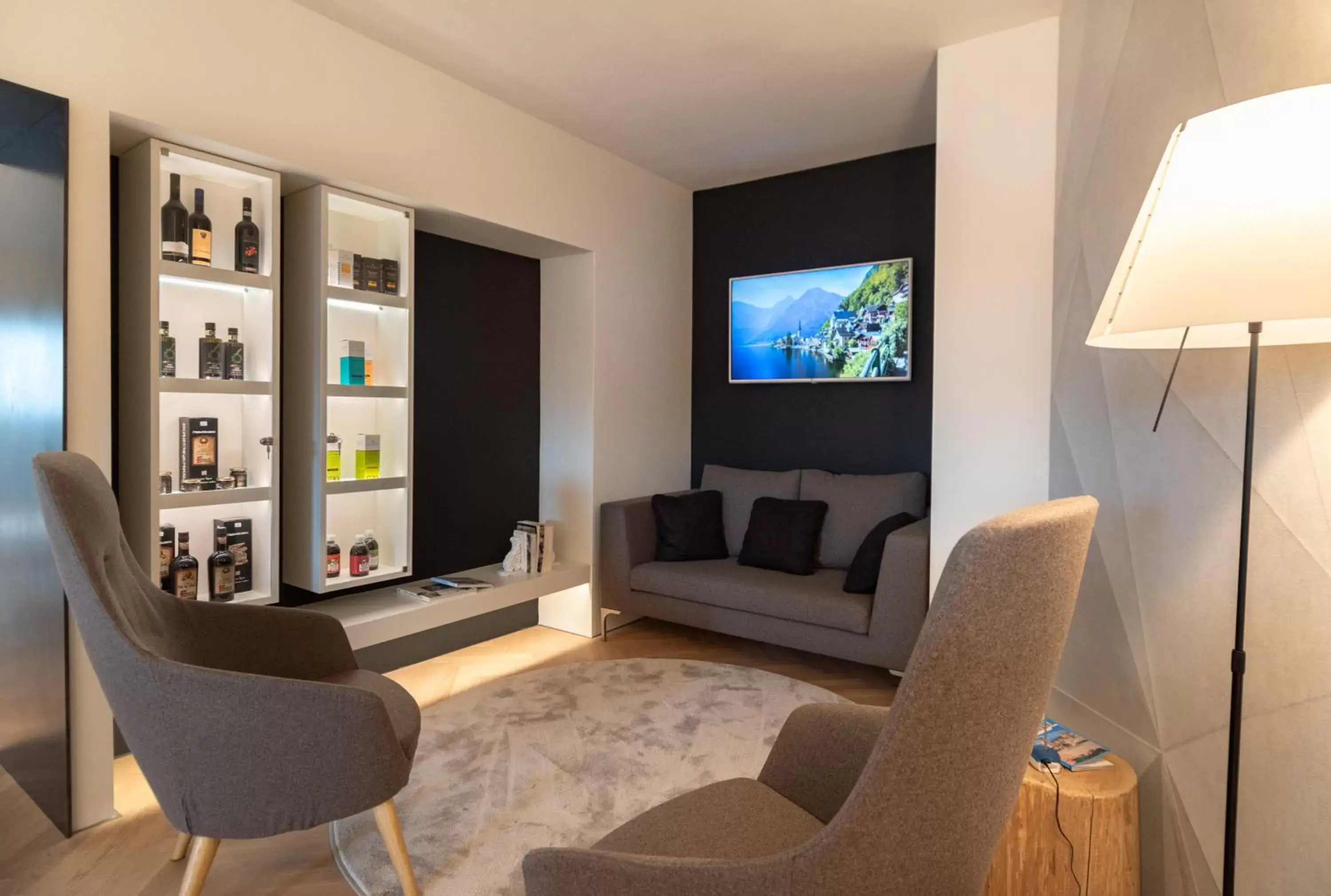 TV and multimedia, Seating Area in Hotel La Terrazza RESTAURANT & SPA