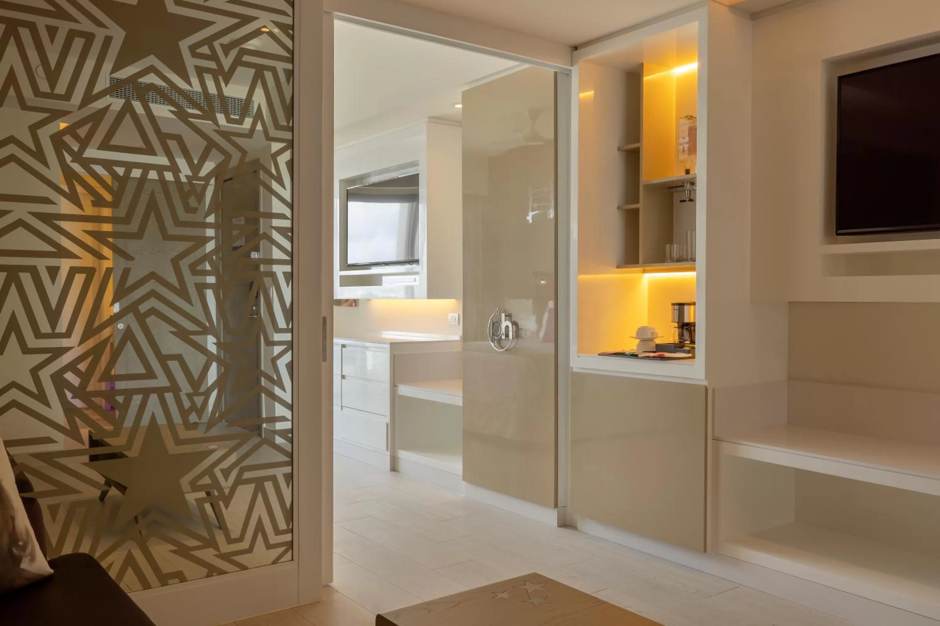 Bathroom in Planet Hollywood Cancun by Royalton, An Autograph Collection All-Inclusive Resort