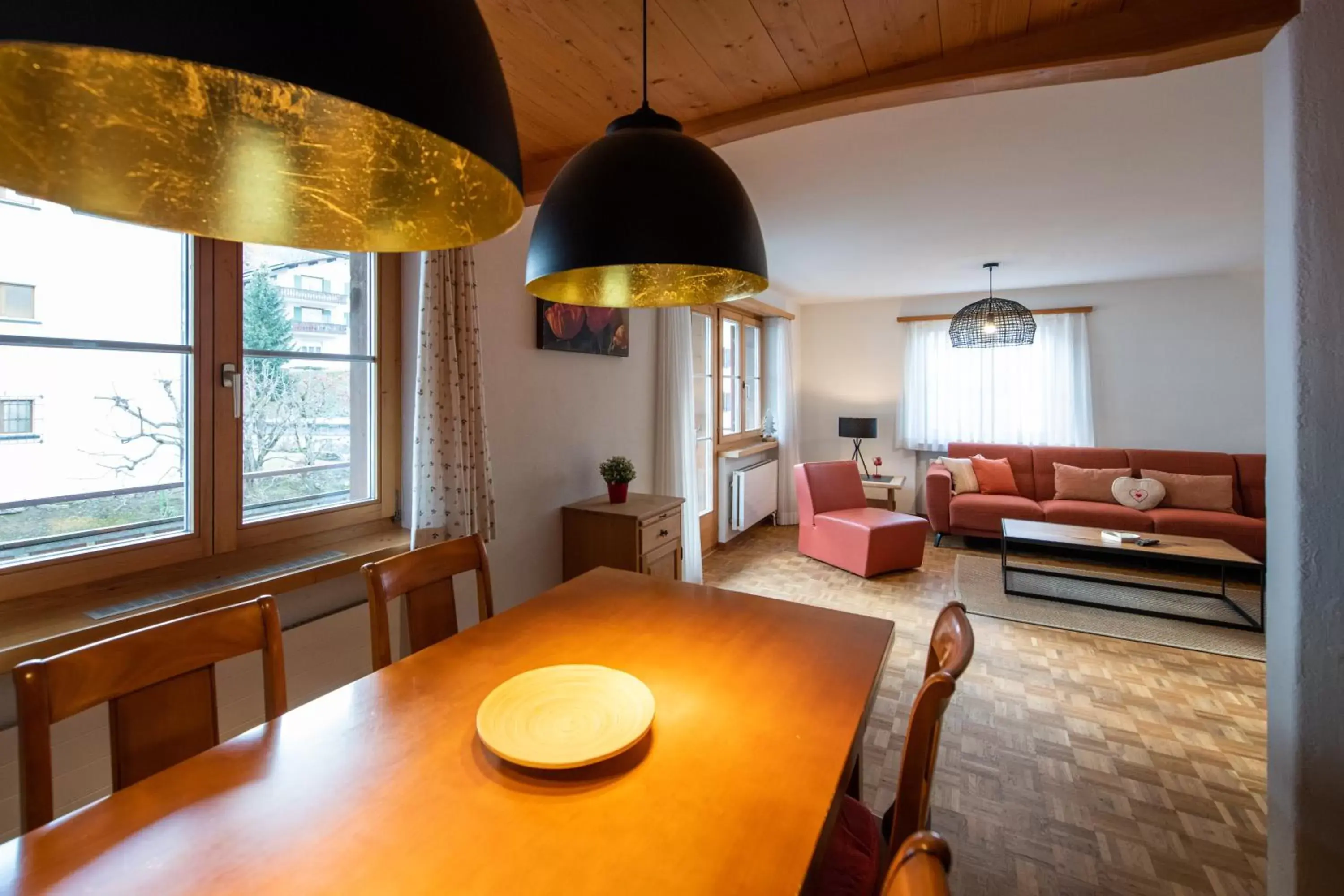 Kitchen or kitchenette, Seating Area in Sport-Lodge Klosters