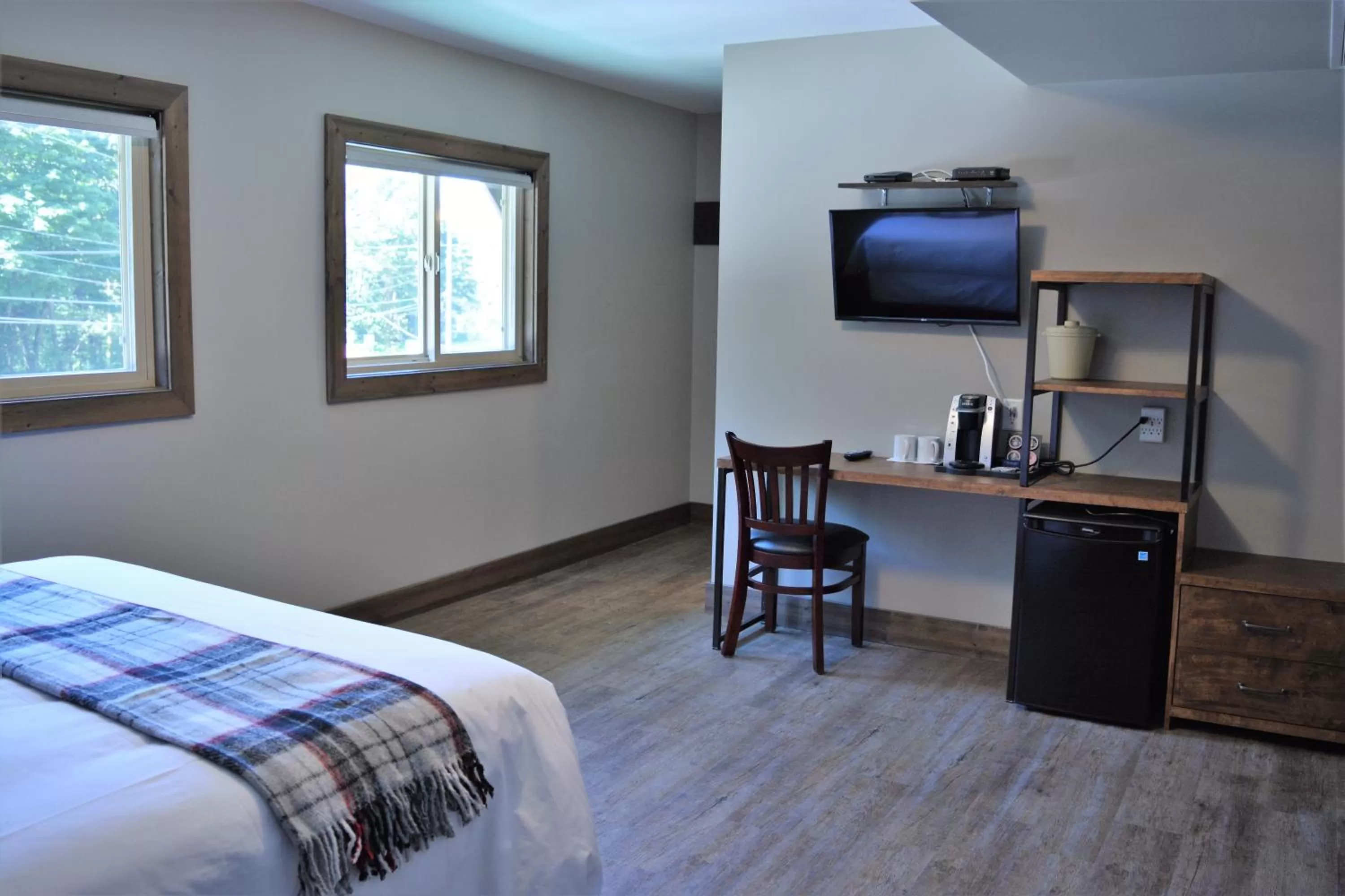 Bed in Sasquatch Inn