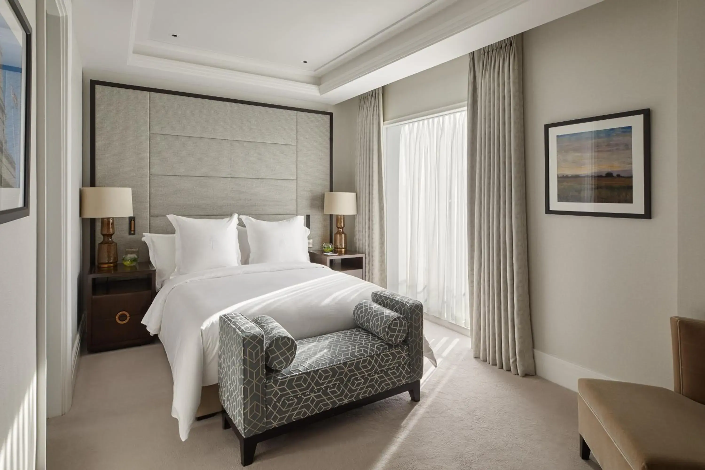Bedroom, Bed in Four Seasons Hotel London at Ten Trinity Square