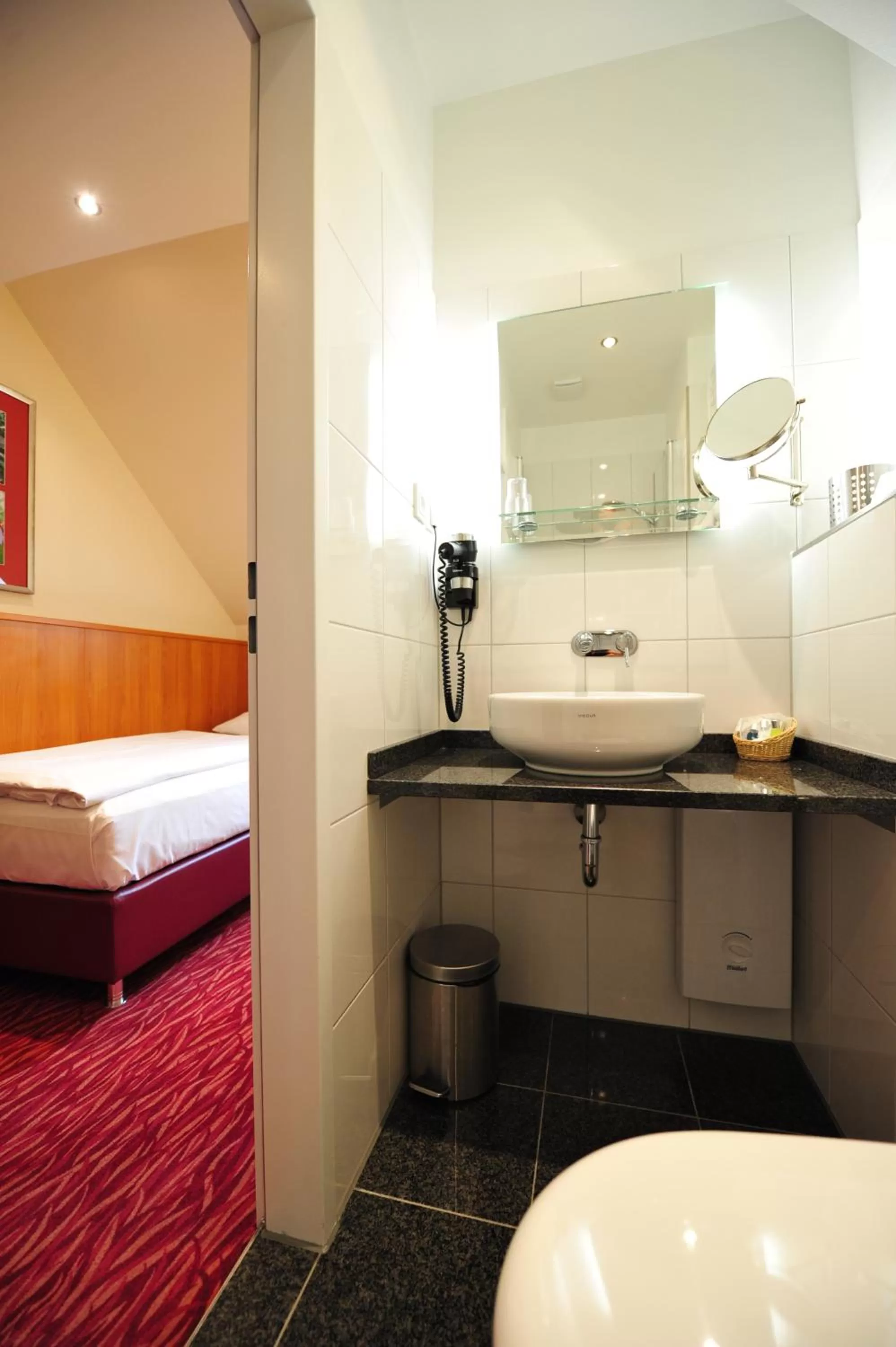 Photo of the whole room, Bed in Frühlings-Hotel