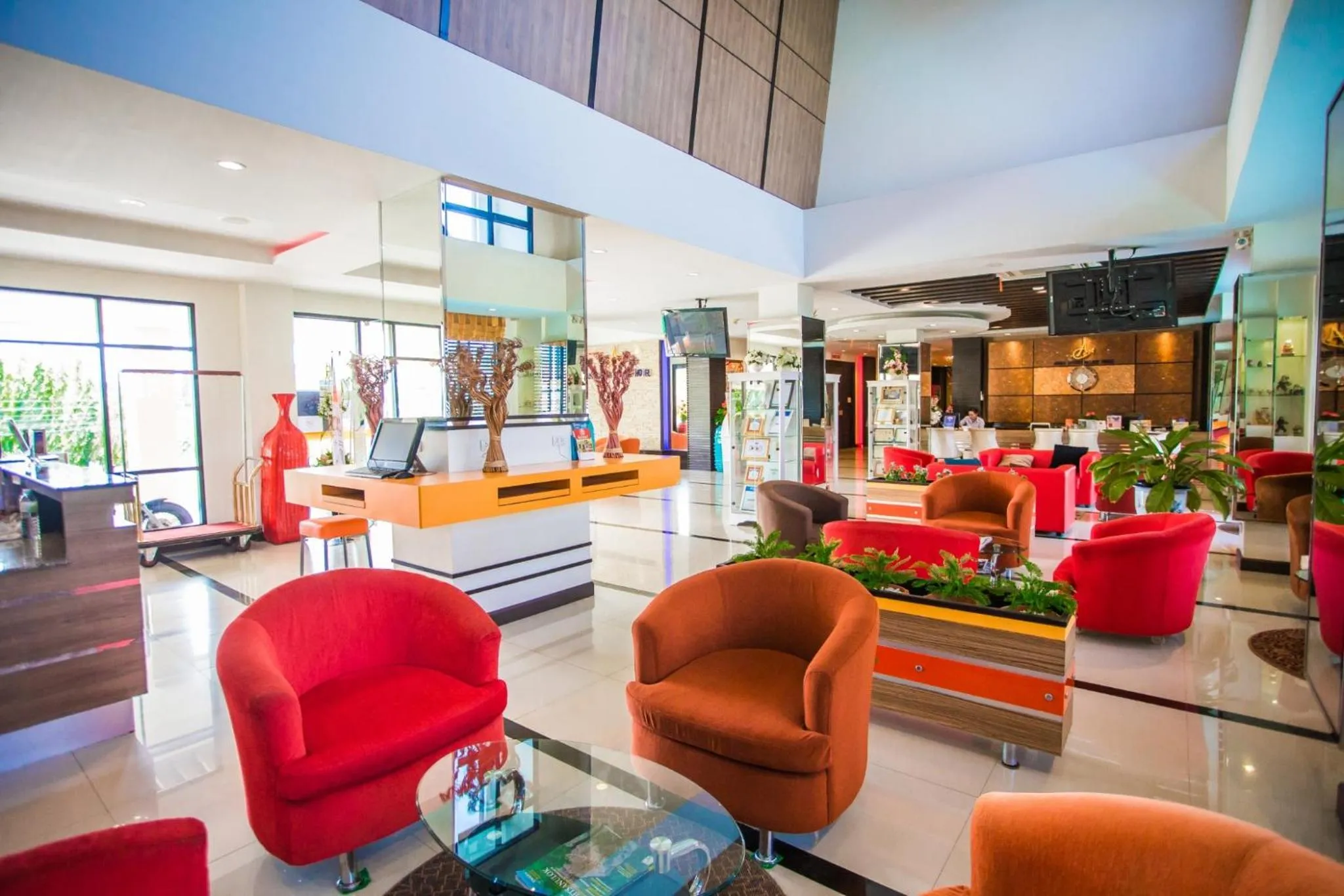 Seating area in Ayara Grand Palace Hotel