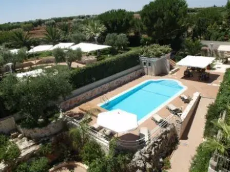 Swimming pool in Park Hotel La Grave Swimming pool in Park Hotel La Grave