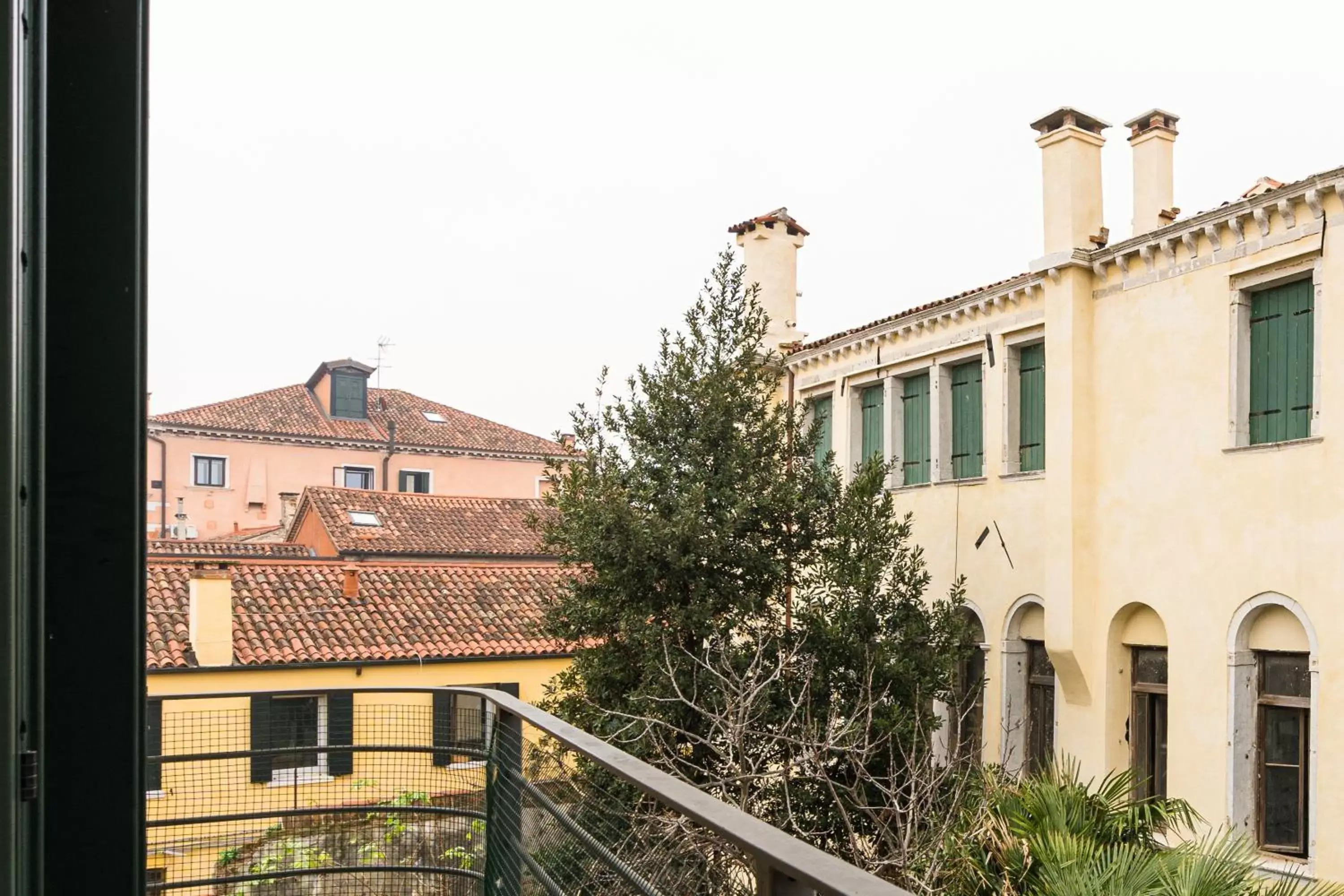 Balcony/Terrace in Ca' Degli Antichi Giardini Apartments