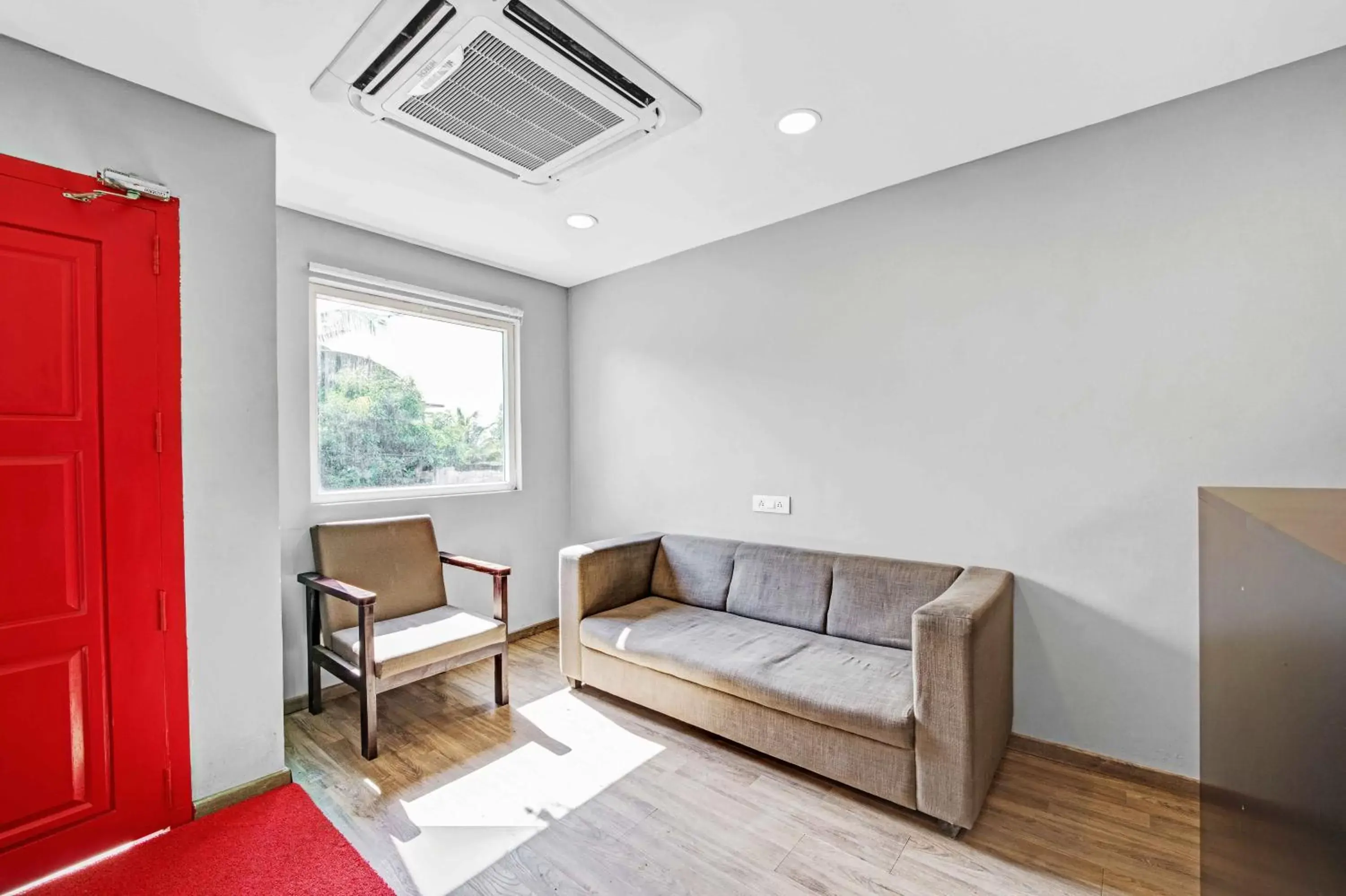 Lobby or reception in UPAR Hotels Uthandi, ECR Lobby or reception in UPAR Hotels Uthandi, ECR