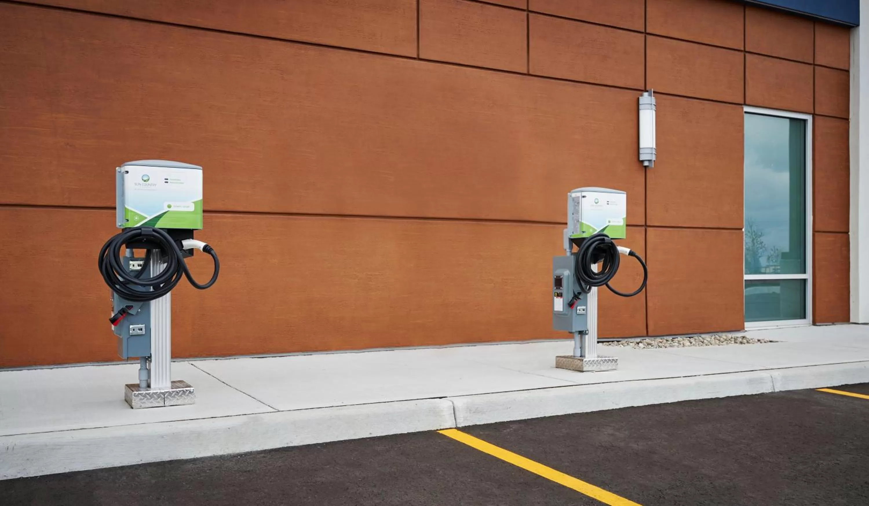 Property building in Holiday Inn Express & Suites Windsor East - Lakeshore by IHG