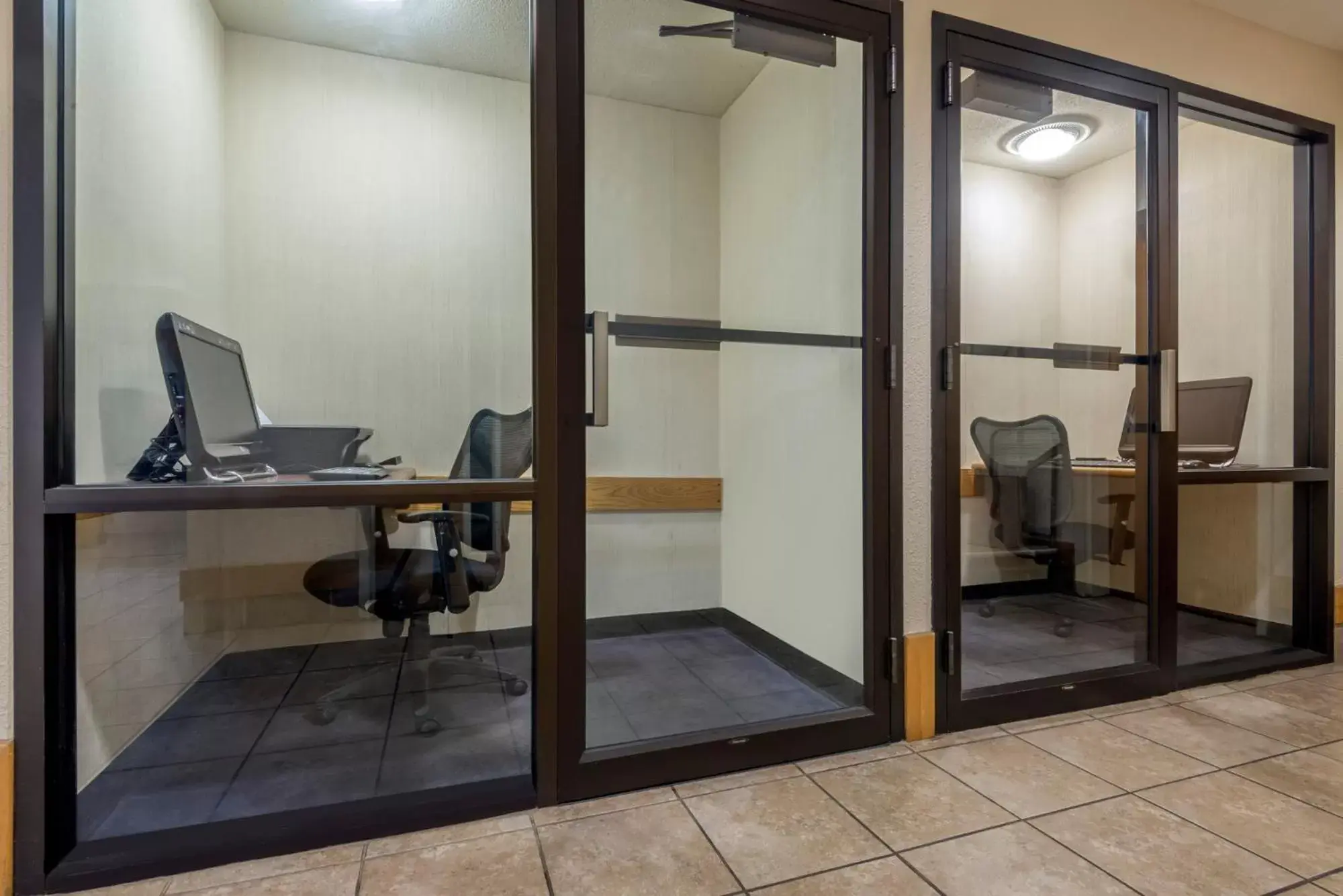 Bathroom in Ramada by Wyndham Columbus North