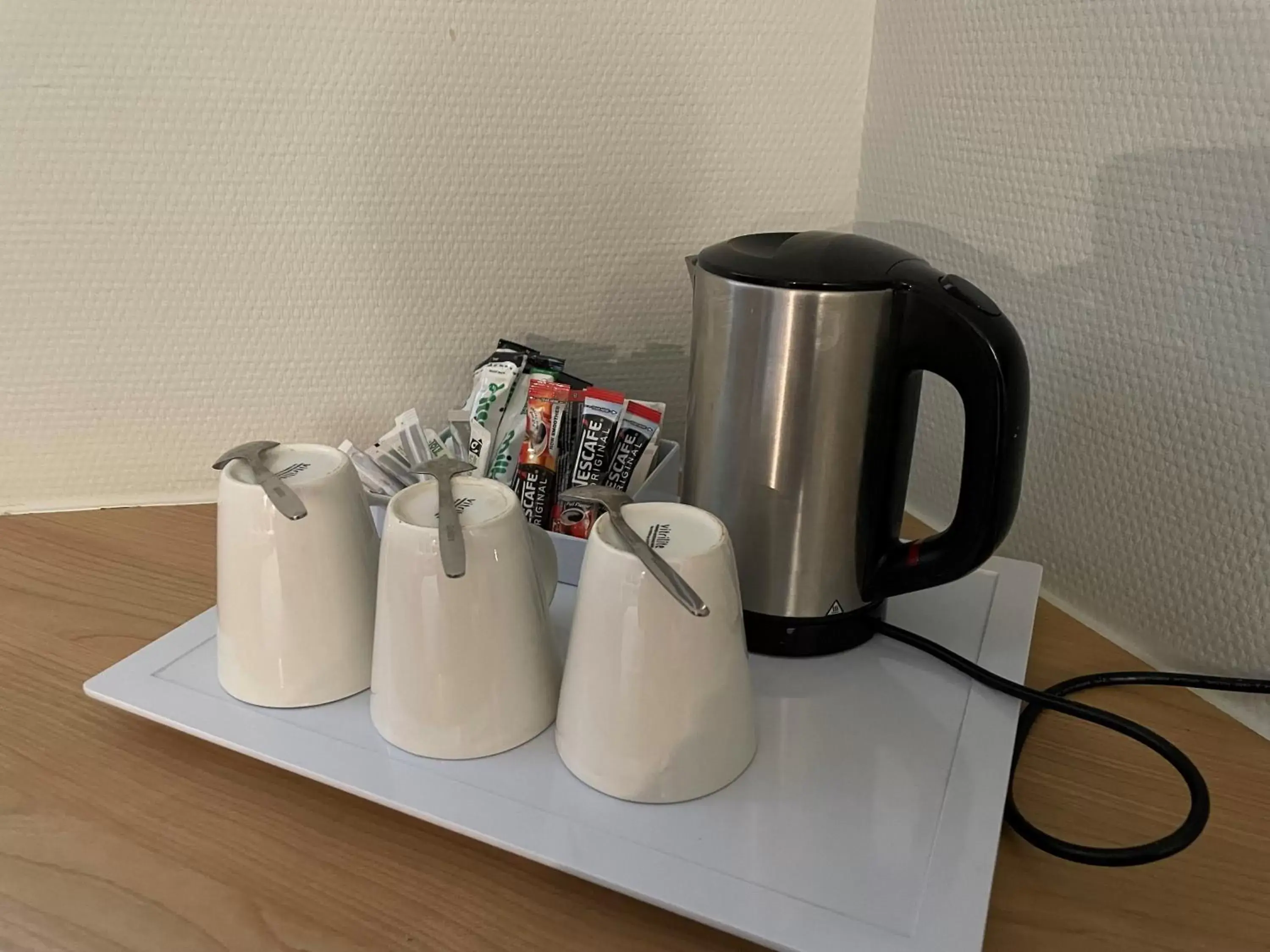 Coffee/Tea Facilities in The George Hotel