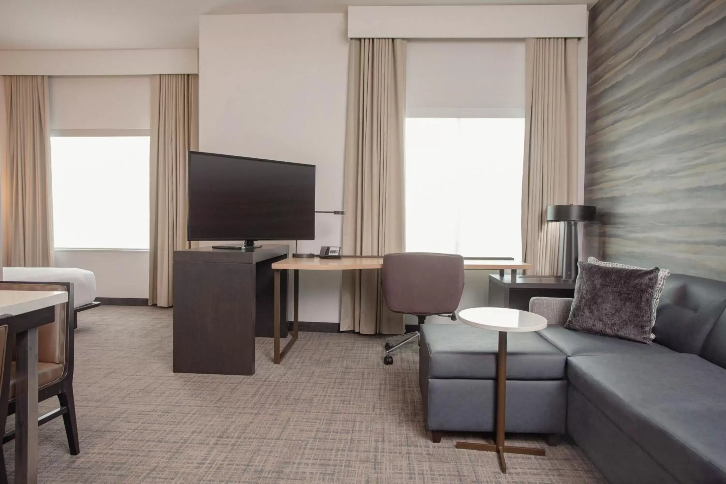 Bedroom, Seating Area in Residence Inn by Marriott Loma Linda Redlands
