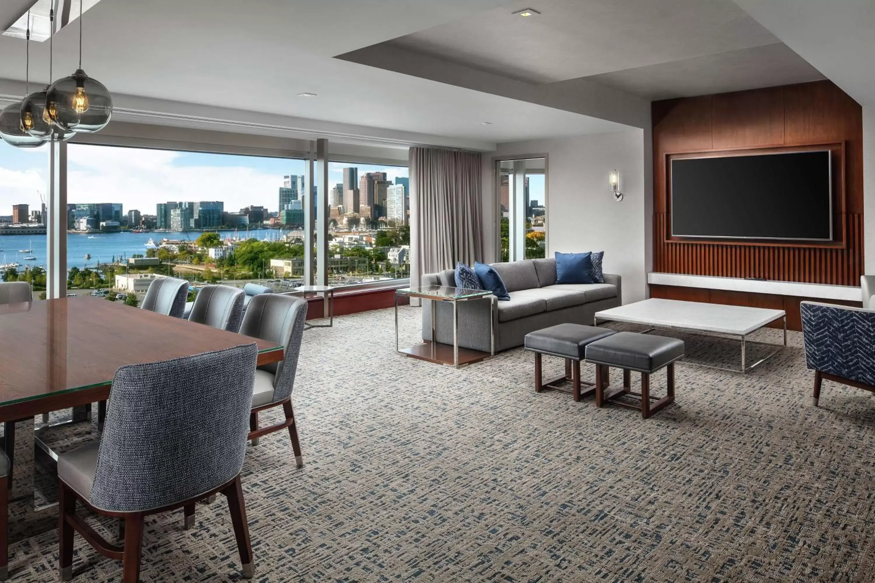 Bedroom in Hilton Boston Logan Airport