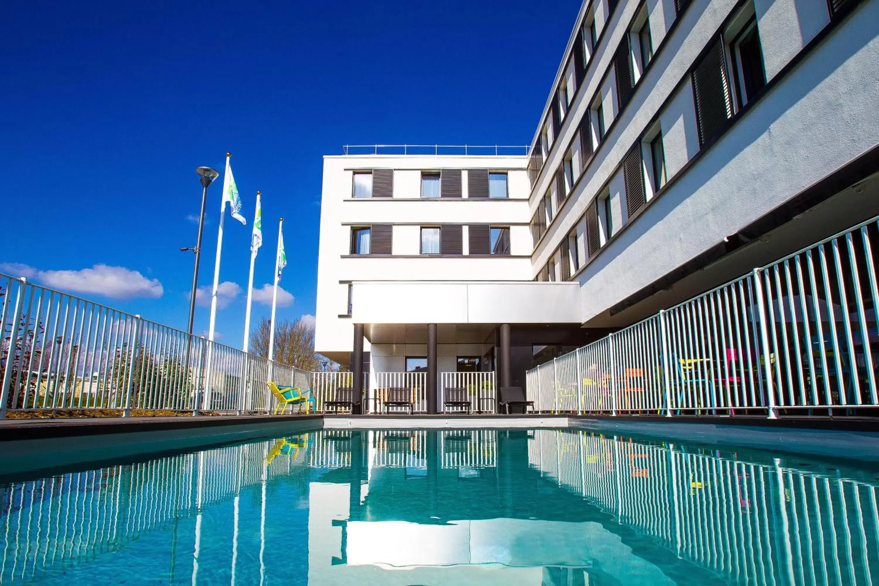 Swimming Pool in Holiday Inn Express Dijon, an IHG Hotel