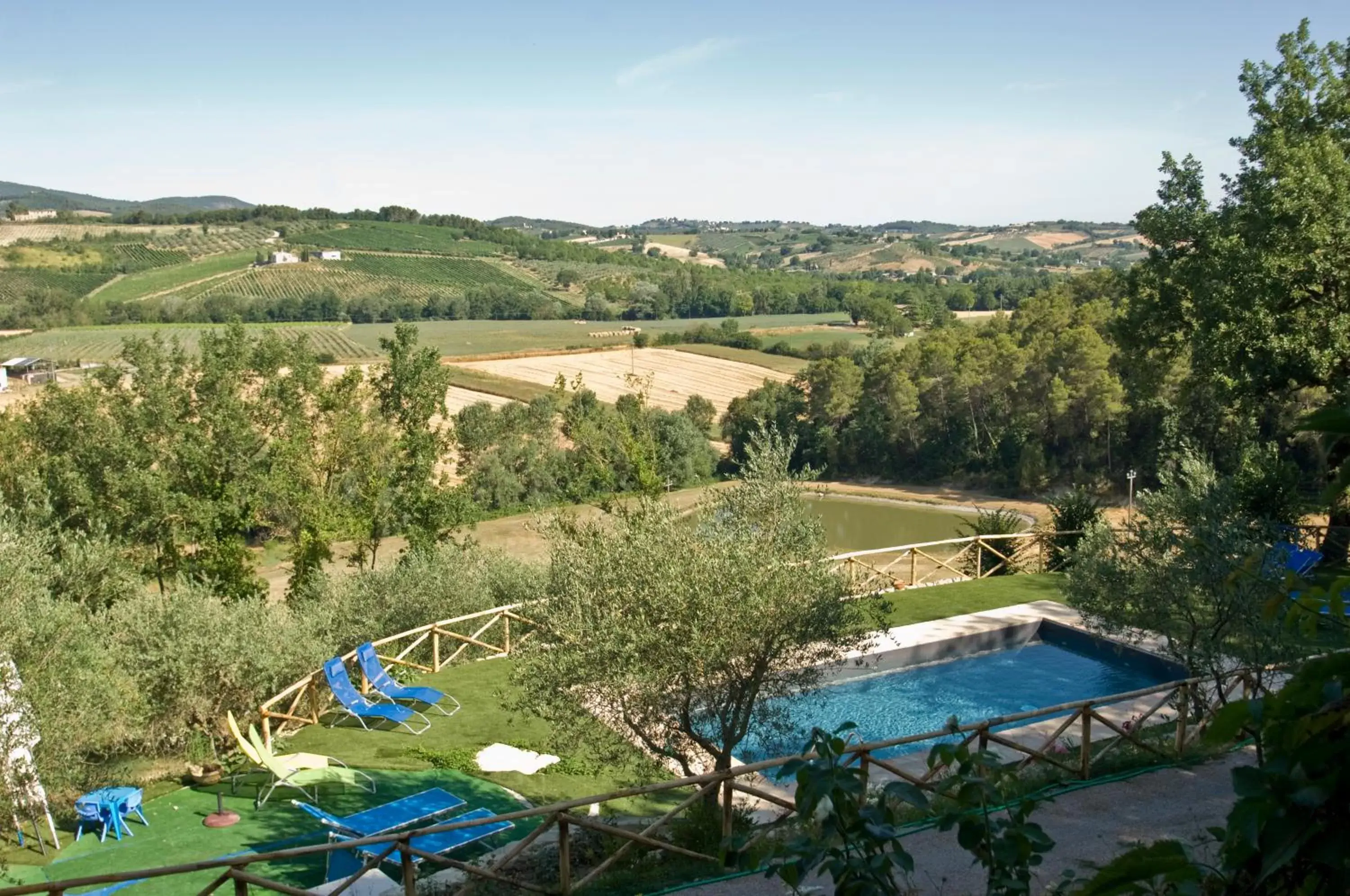 Pool View in Casale del Monsignore