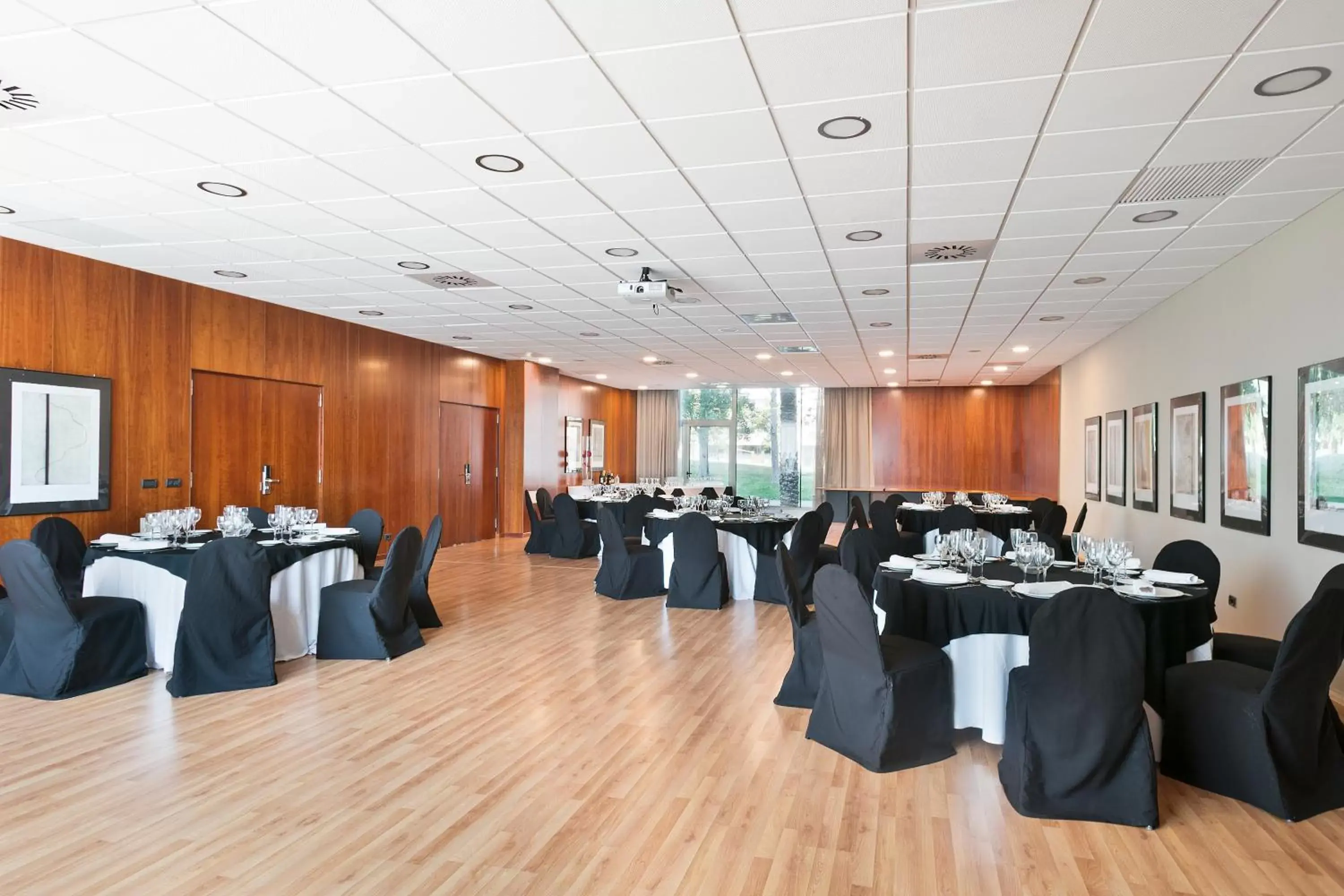 Banquet/Function facilities, Banquet Facilities in Hotel Best Front Maritim