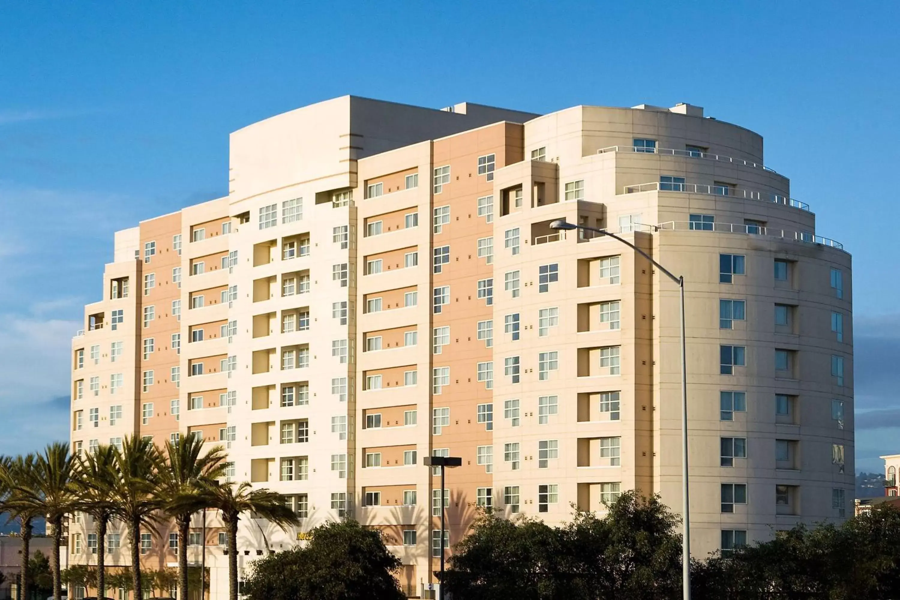 Property Building in Sonesta Emeryville San Francisco Bay Bridge