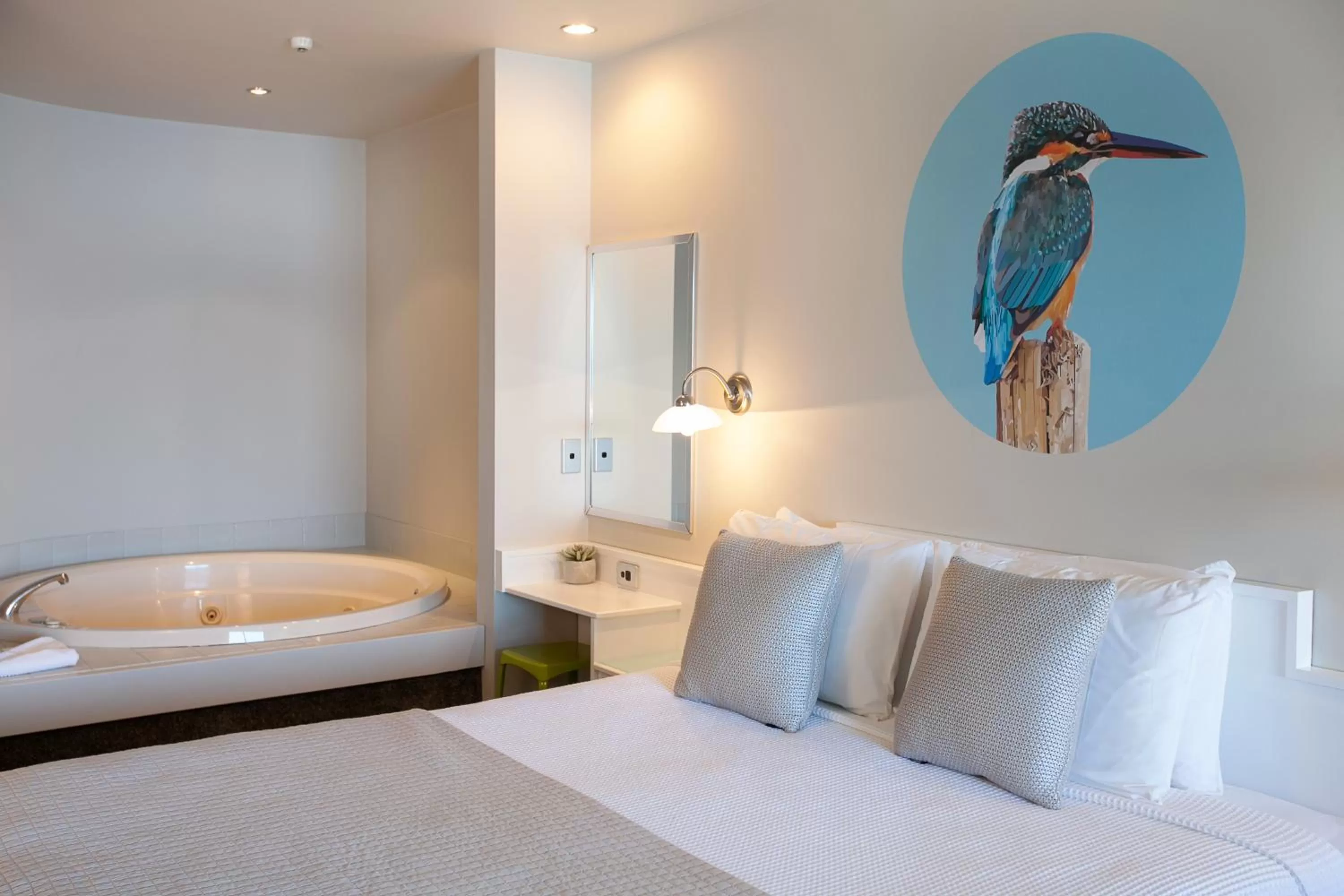 Bed in Boulevard Waters