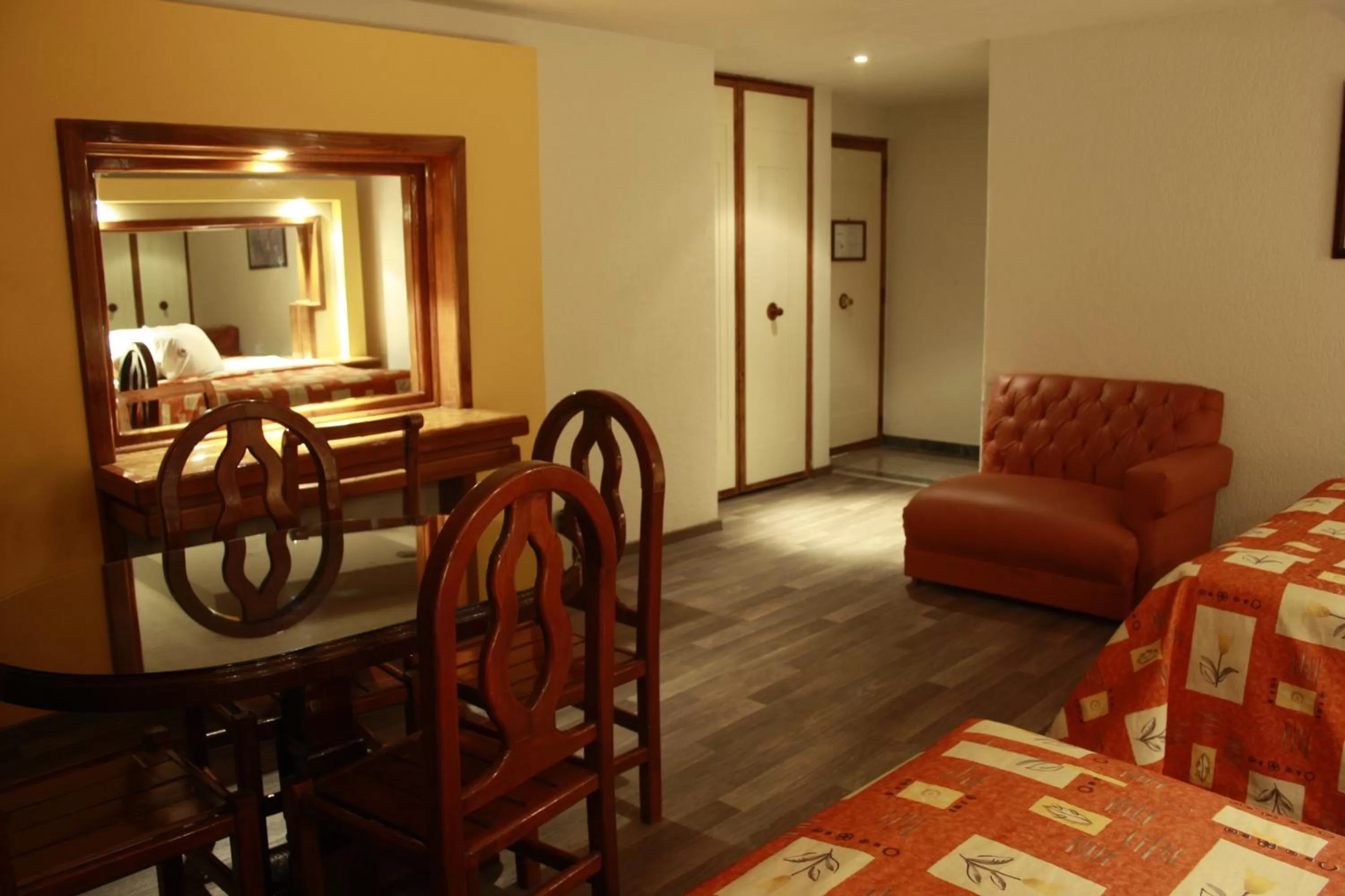 Photo of the whole room, Bed in Hotel Mina