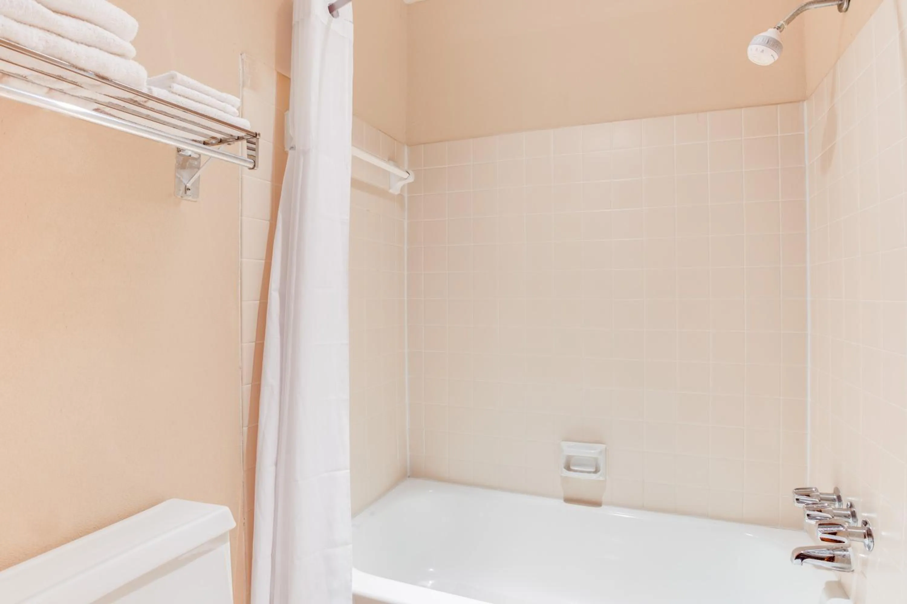 Days Inn by Wyndham Downtown Aiken