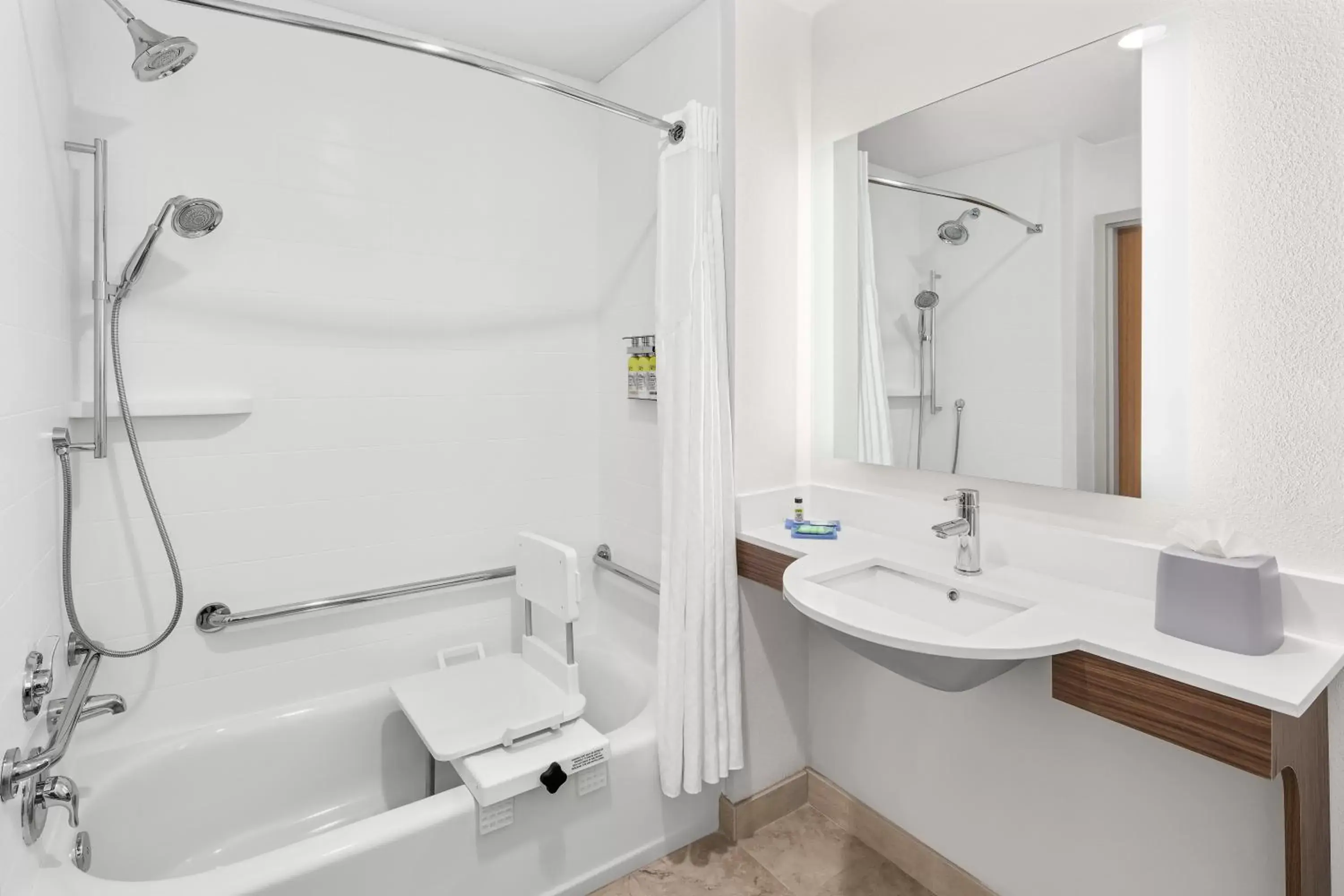 King Suite with Hearing Accessibility (No Resort Fee) in Holiday Inn Express Hotel & Suites Palm Bay, an IHG Hotel