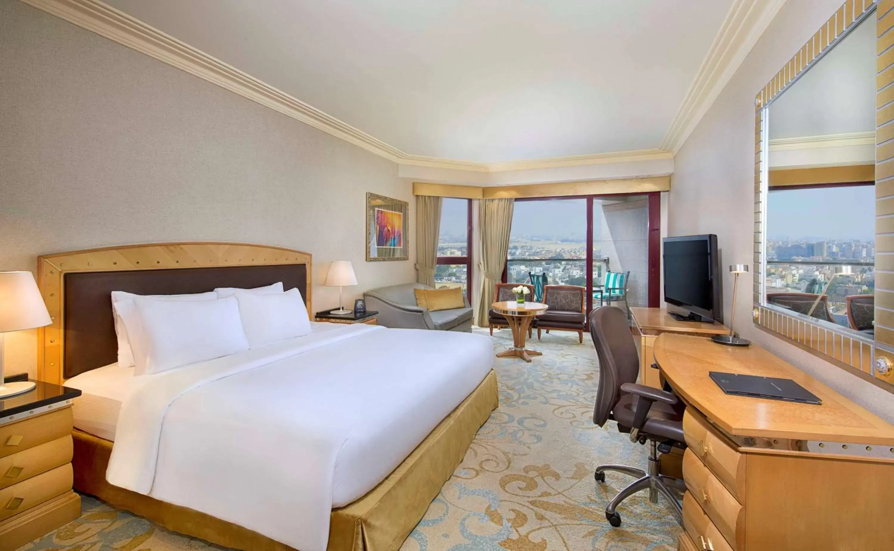 Bedroom in Jeddah Hilton