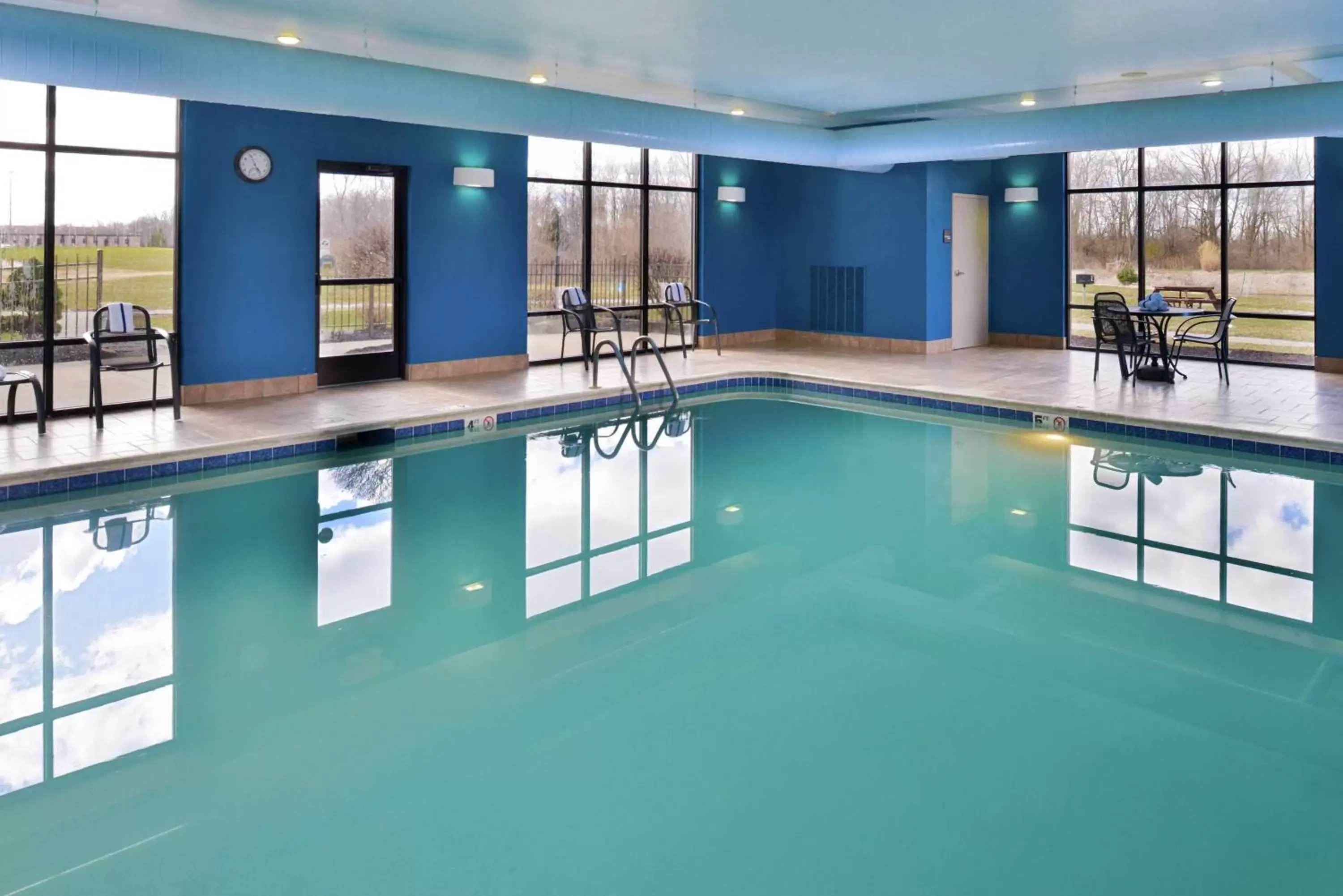 Pool view, Swimming Pool in Hampton Inn & Suites Wilmington