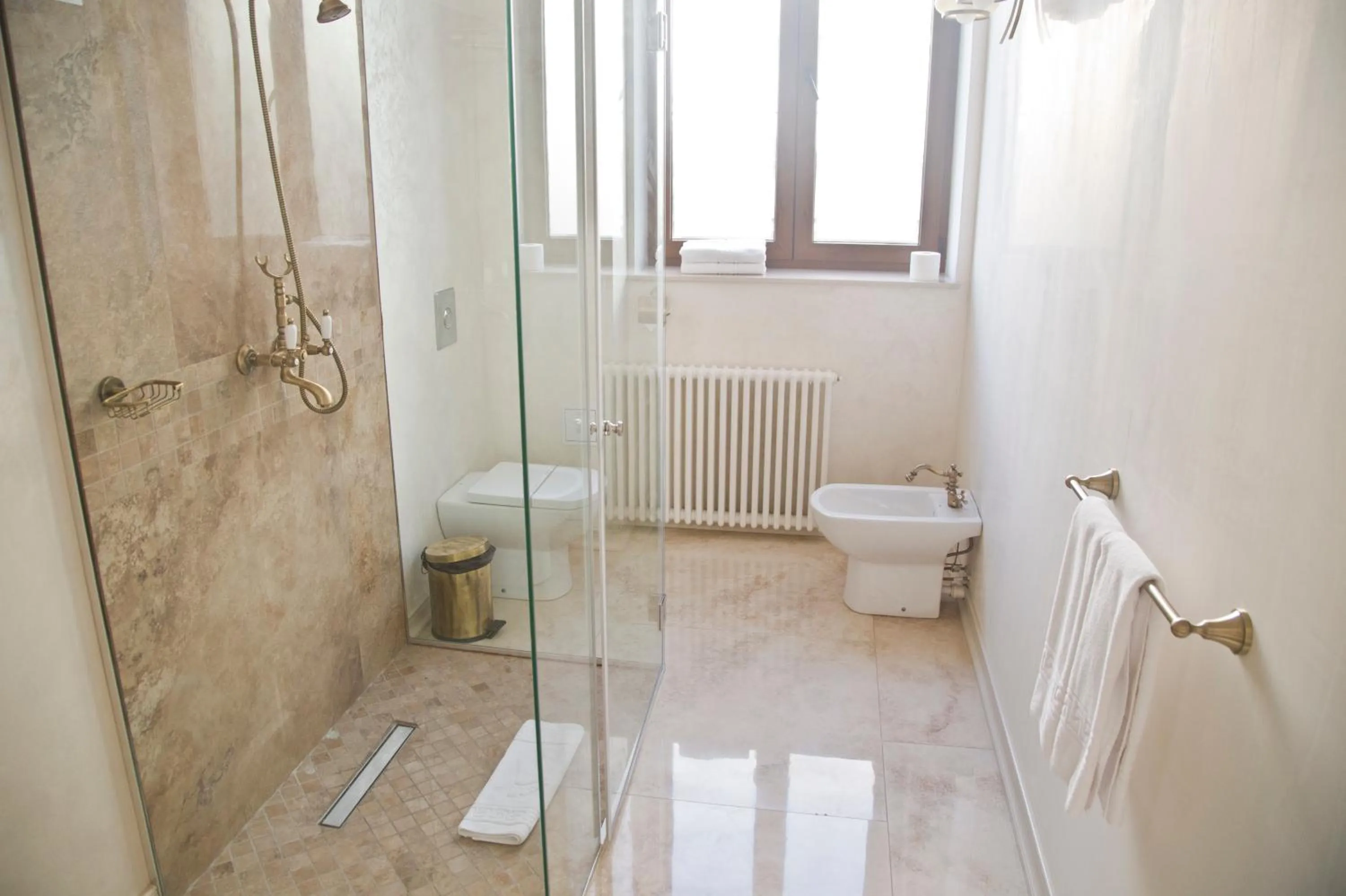 Day in Euro Hotel Grivita