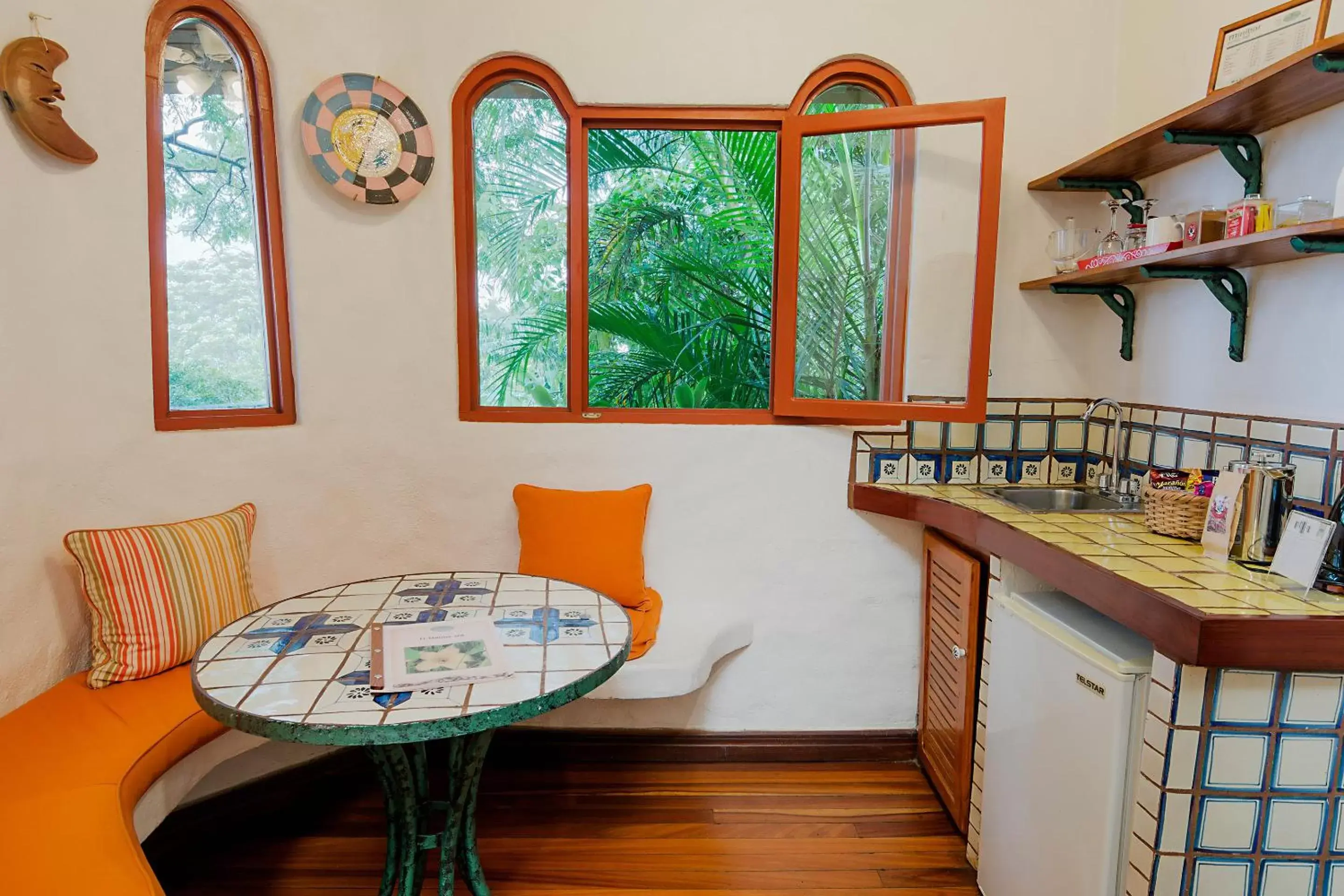 Dining area in Finca Rosa Blanca Coffee Farm and Inn