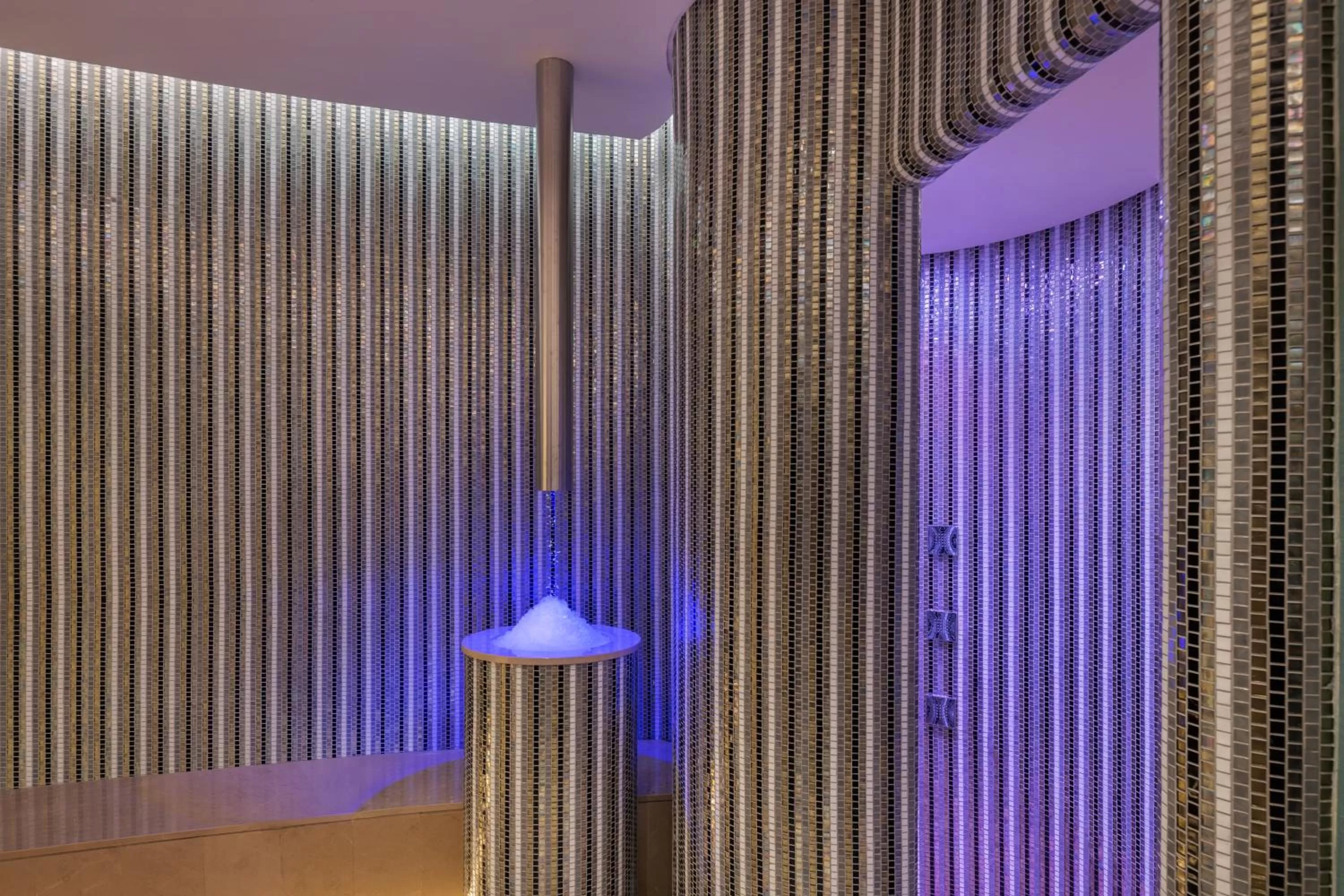 Spa and wellness centre/facilities in Address Beach Resort