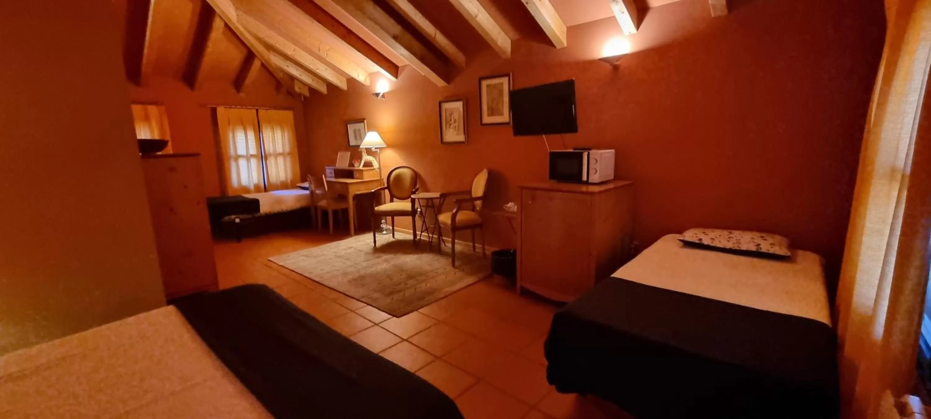 Photo of the whole room, Bed in Hotel Sara De Ur