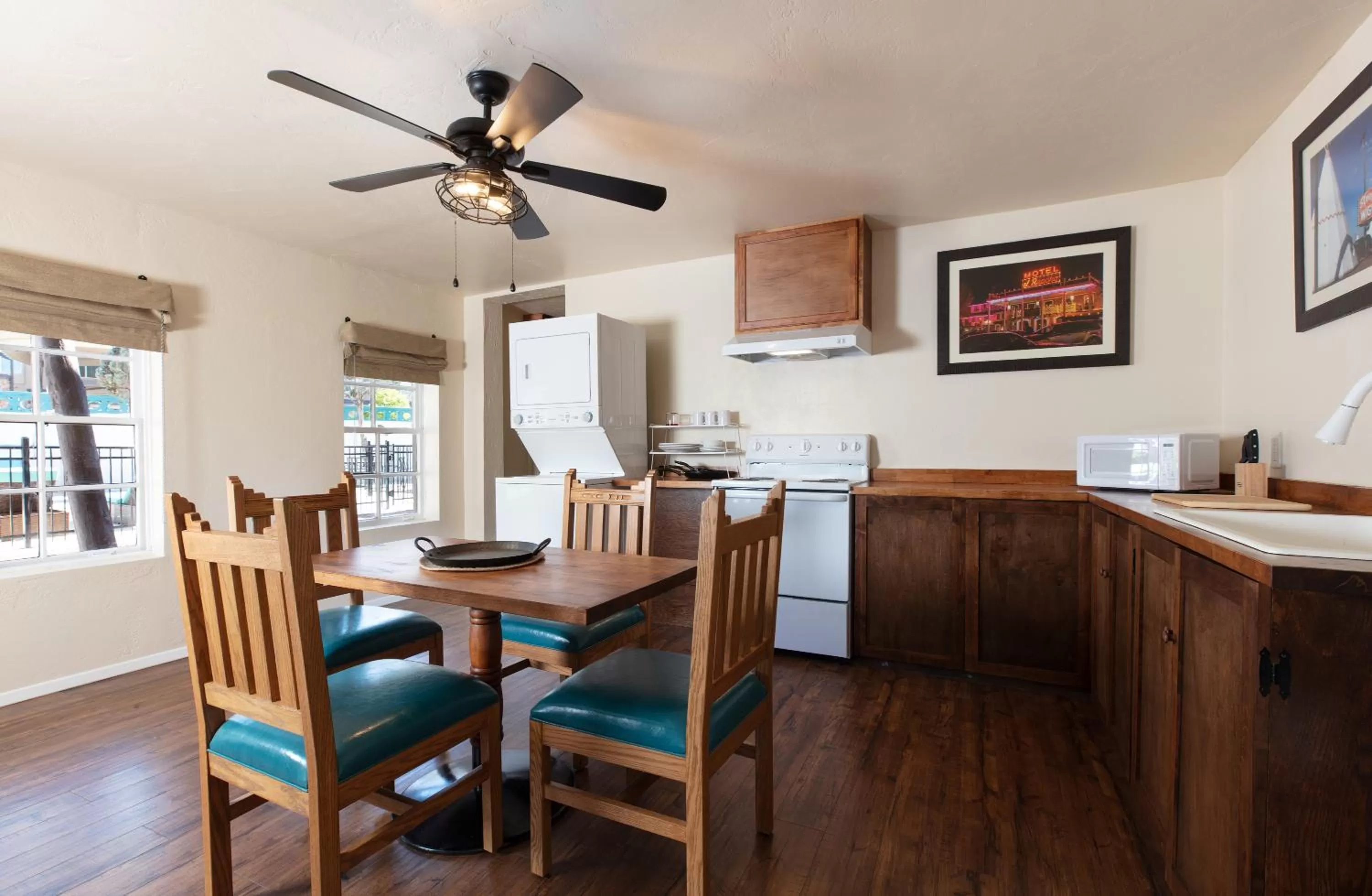 Dining area in Hotel El Rancho