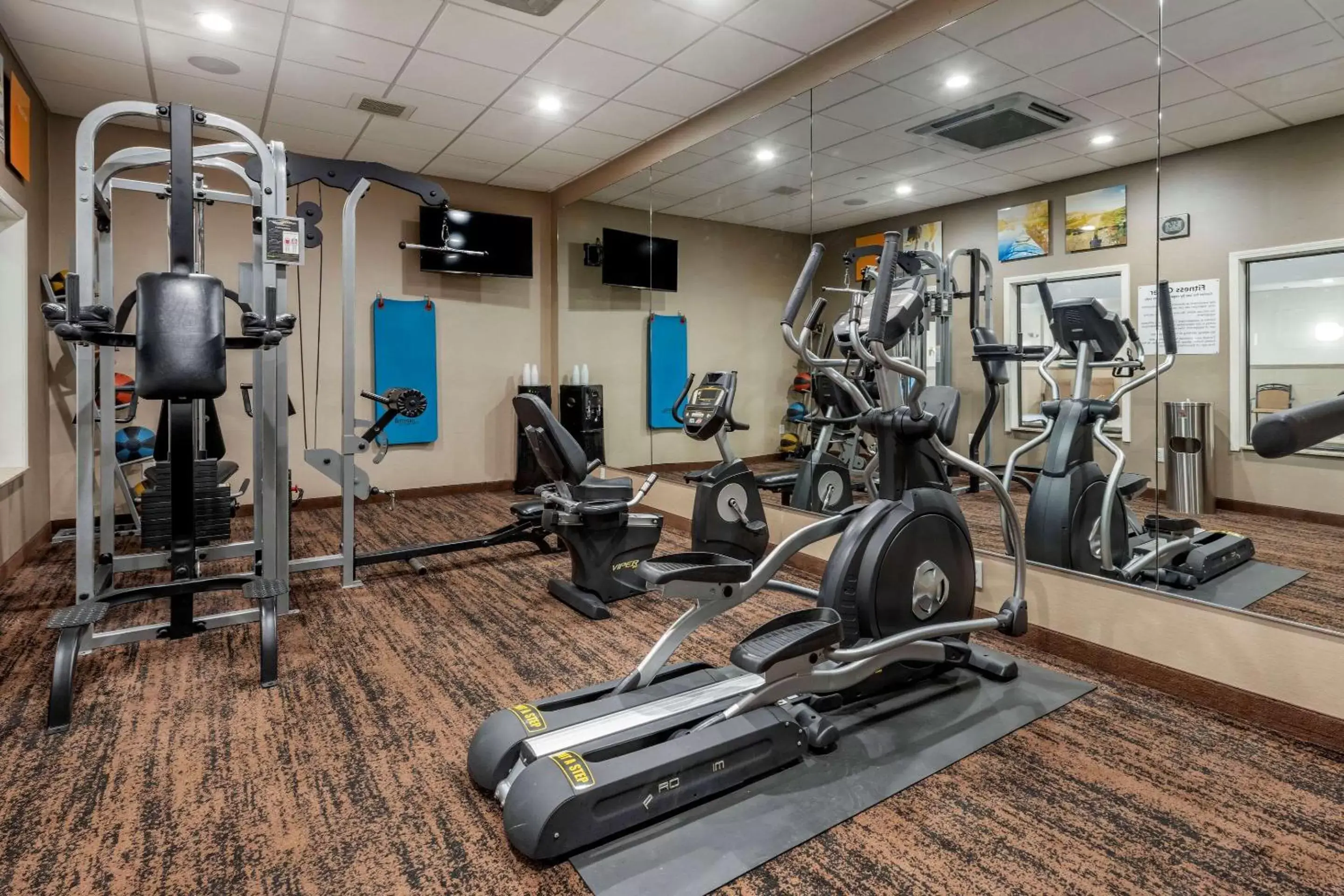 Fitness centre/facilities, Fitness Center/Facilities in Comfort Inn & Suites Pittsburgh