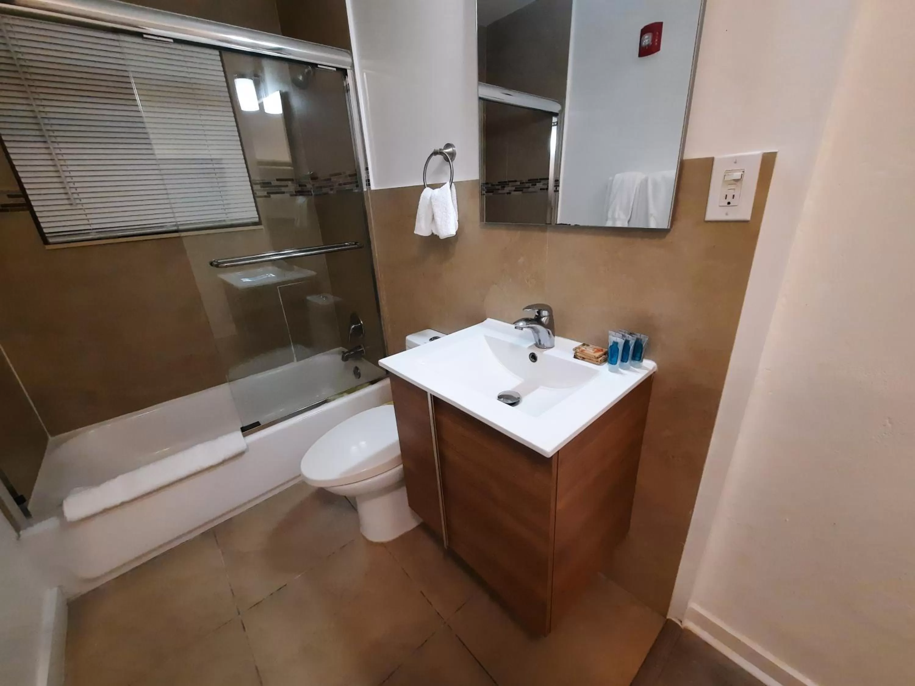 Bathroom in Stardust Hotel