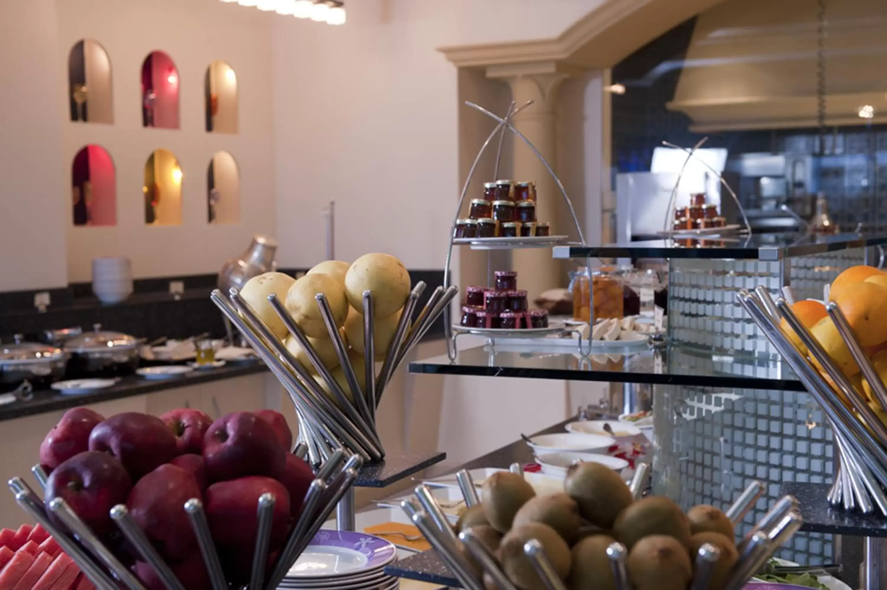 Restaurant/places to eat in Le Royal Hotel - Beirut Restaurant/places to eat in Le Royal Hotel - Beirut