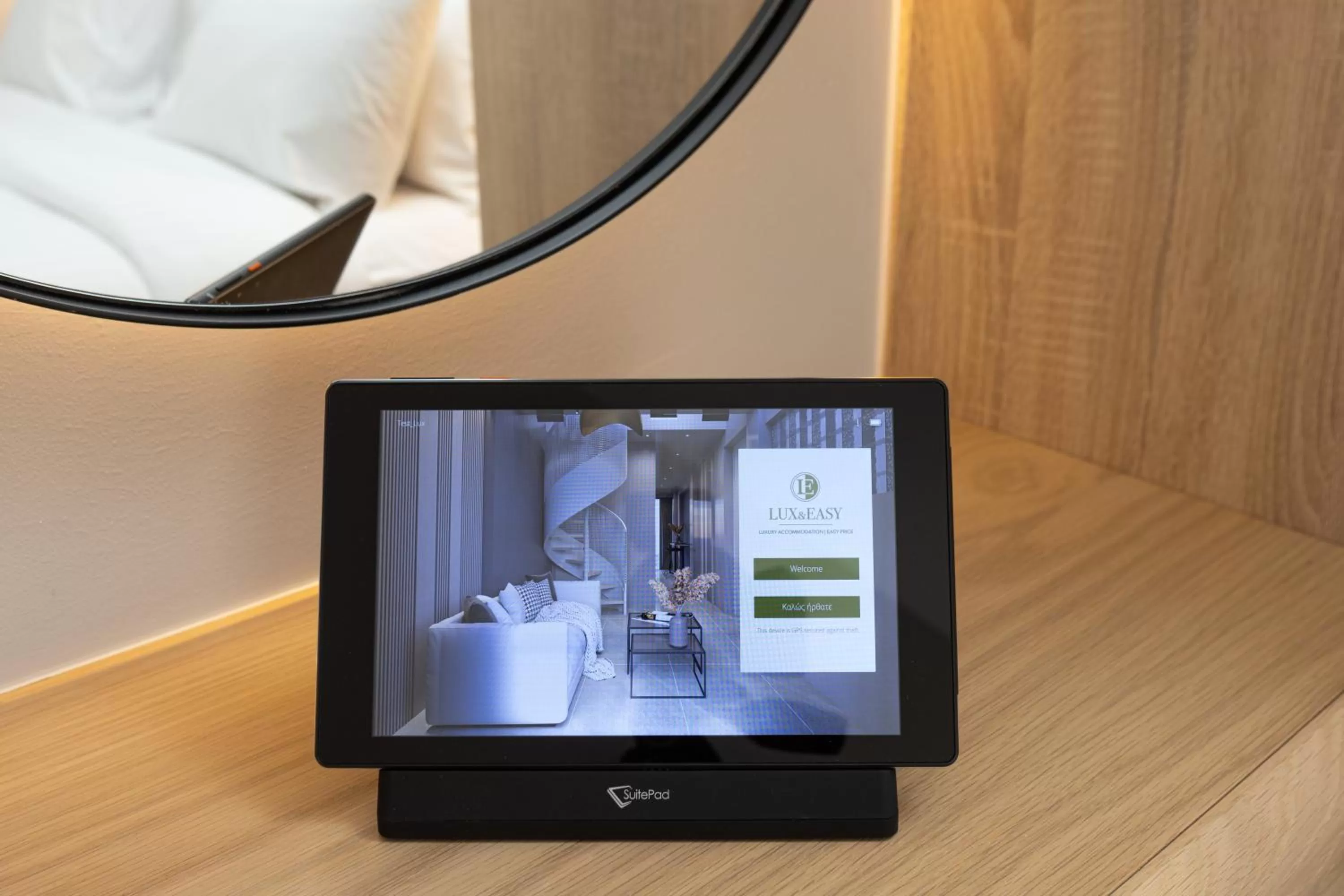 concierge in LUX&EASY Athens Downtown Residences