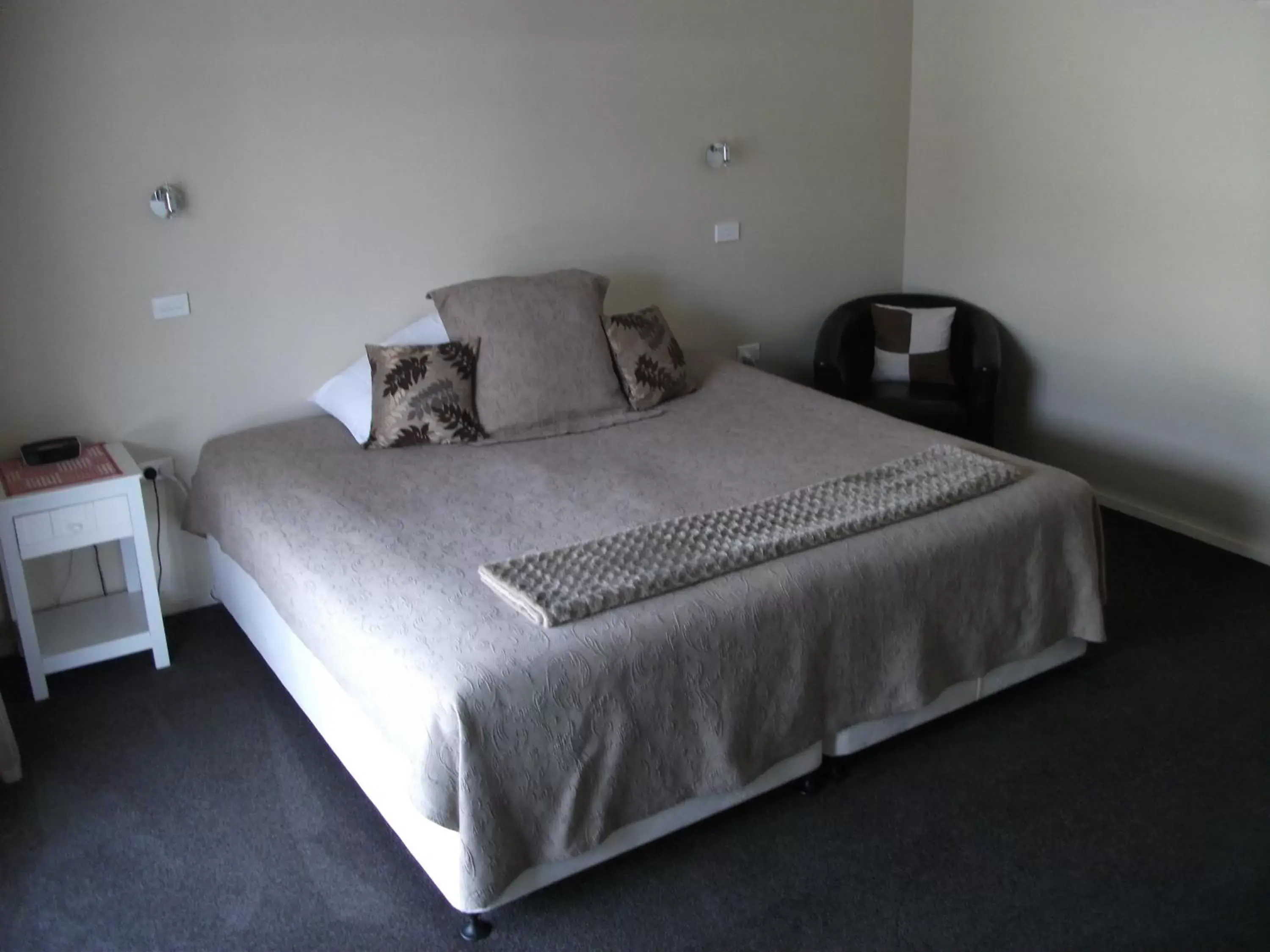 Executive Studio in Scenicland Motels Executive Studio in Scenicland Motels